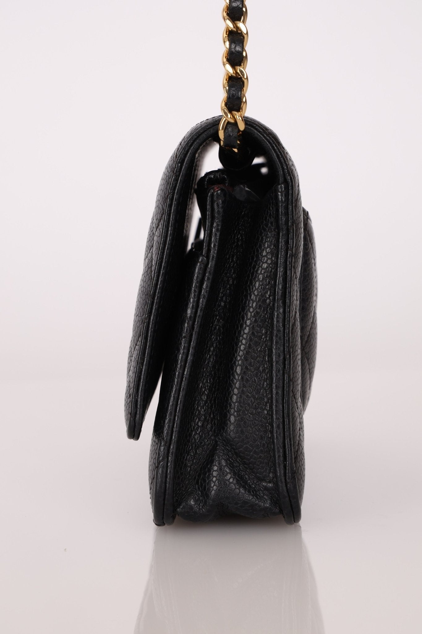 Chanel 2018 Caviar Wallet on Chain - FashioNica