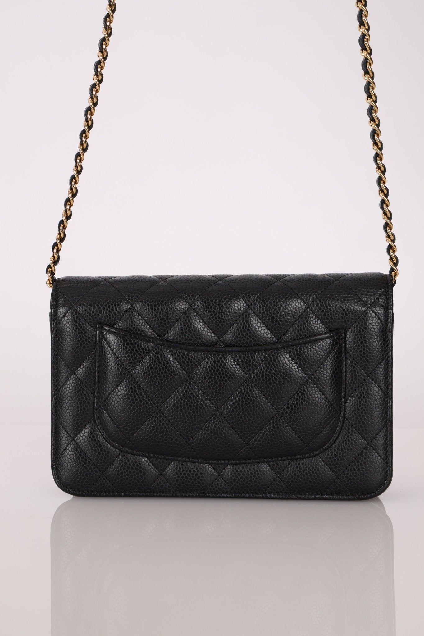 Chanel 2018 Caviar Wallet on Chain - FashioNica