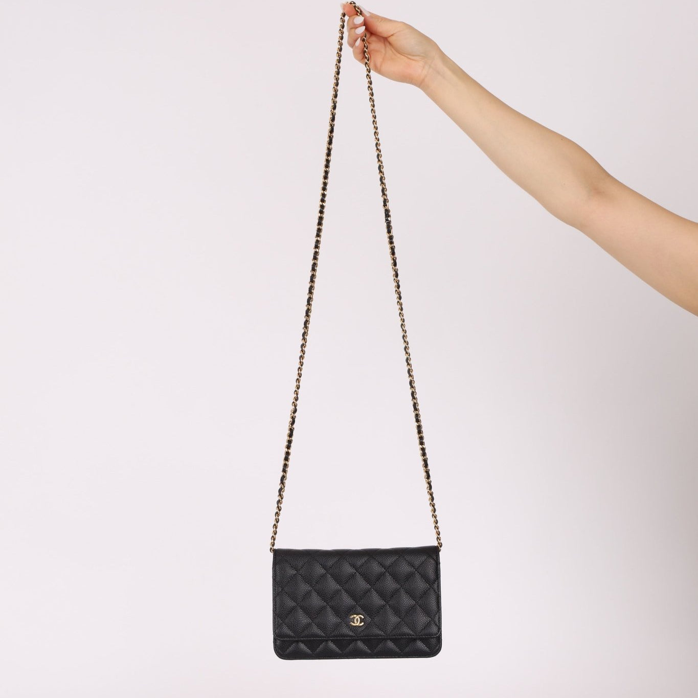 Chanel 2018 Caviar Wallet on Chain - FashioNica