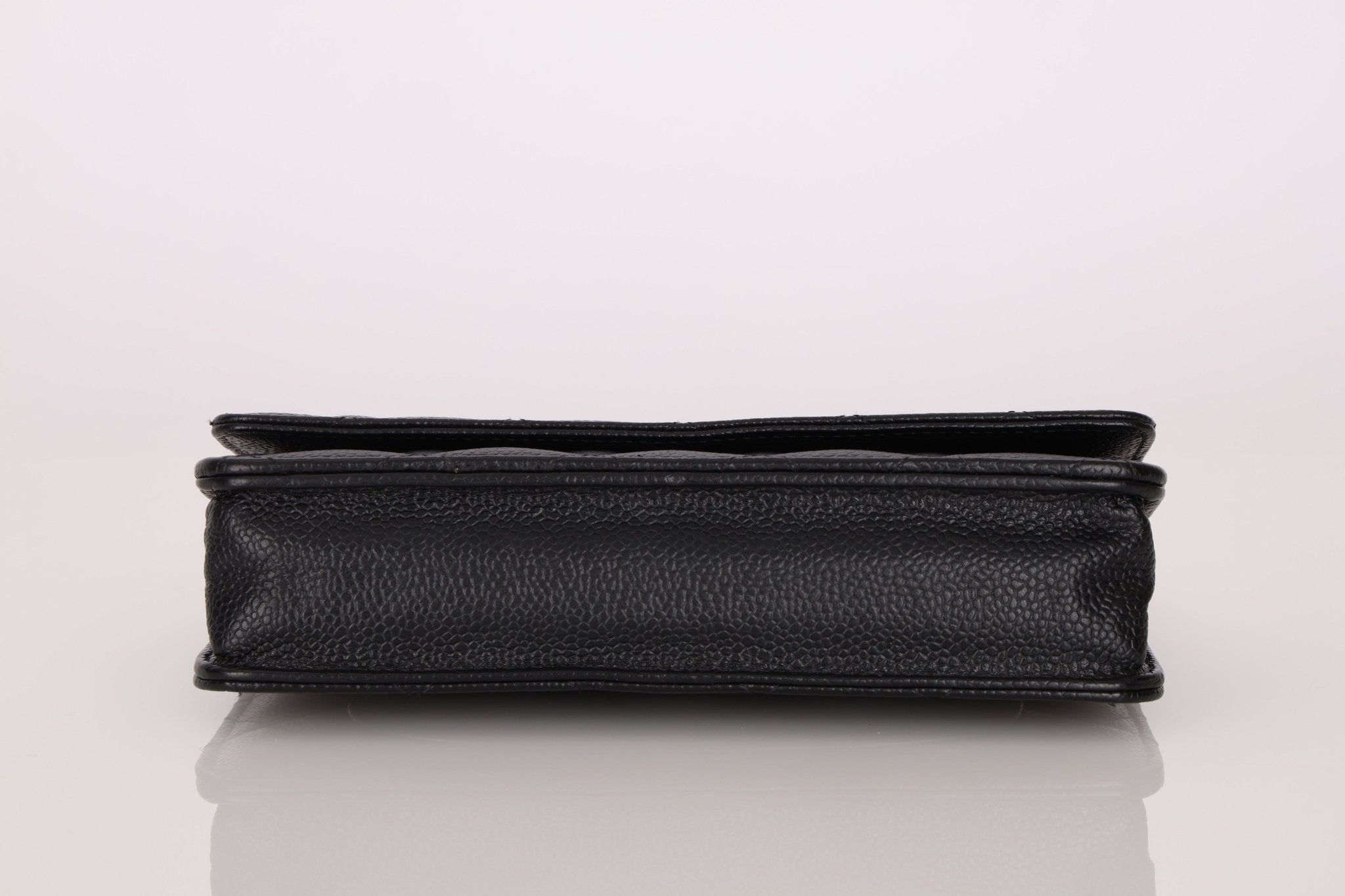 Chanel 2018 Caviar Wallet on Chain - FashioNica