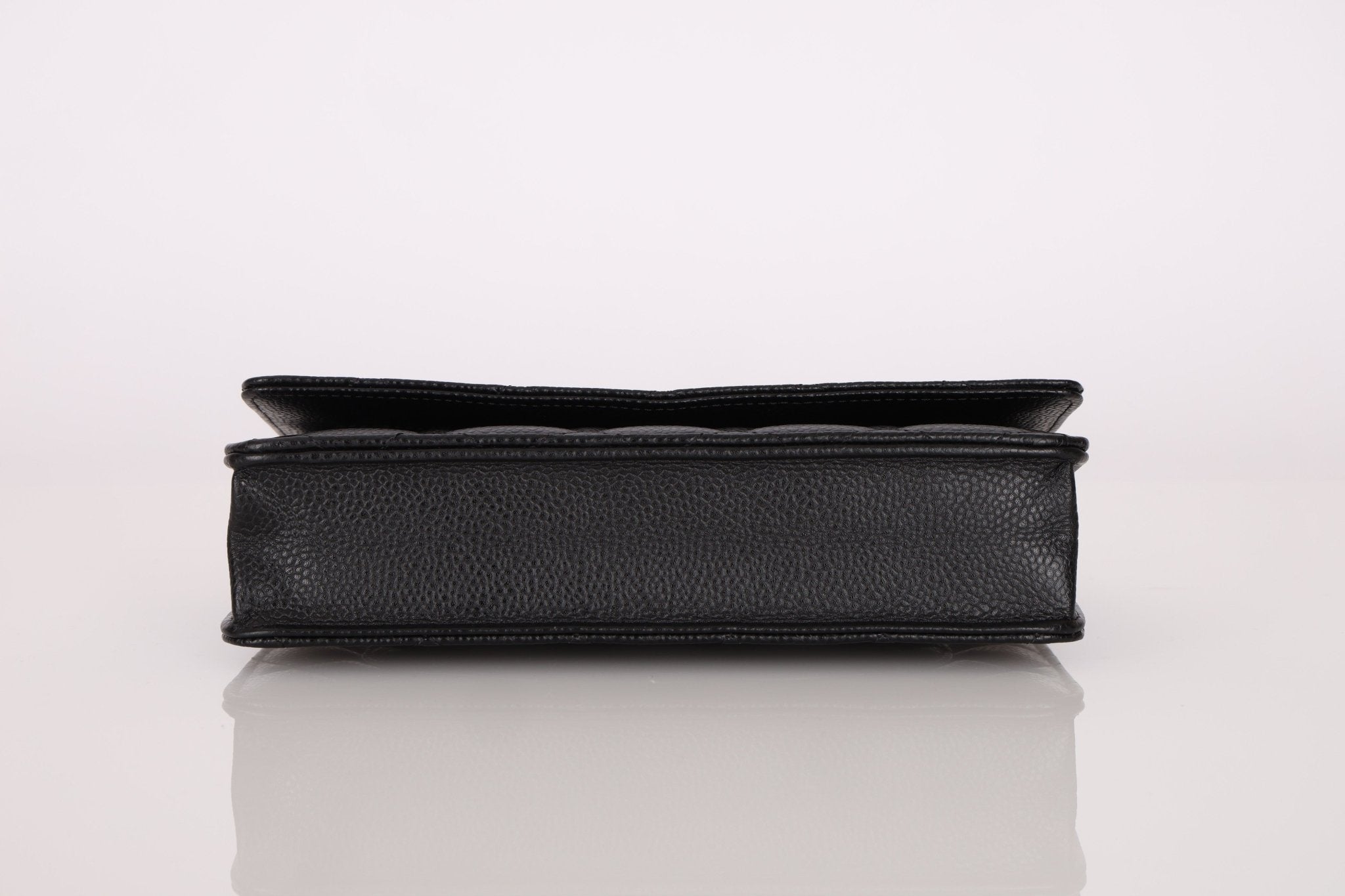 Chanel 2018 Caviar Wallet on Chain - FashioNica