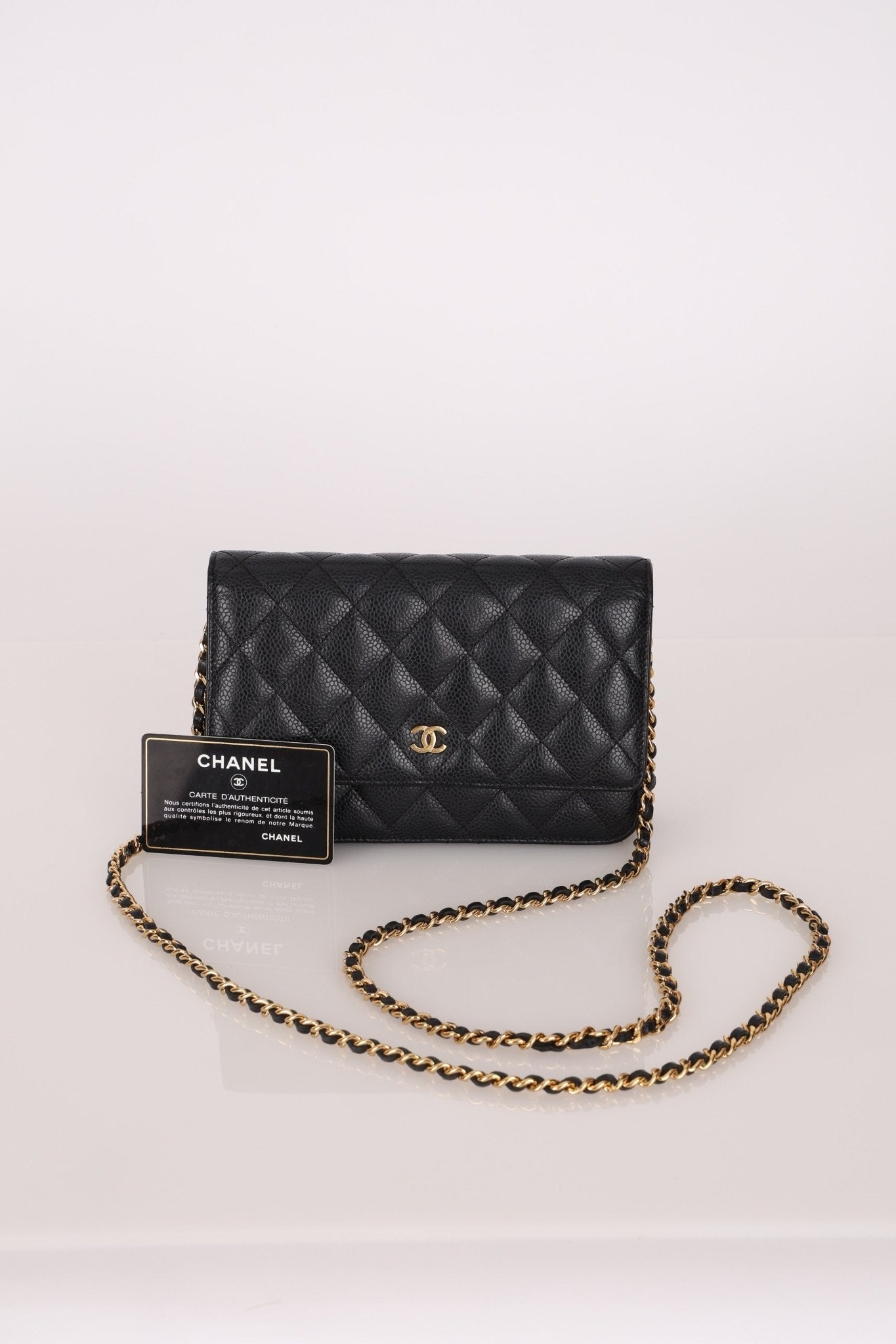 Chanel 2018 Caviar Wallet on Chain - FashioNica