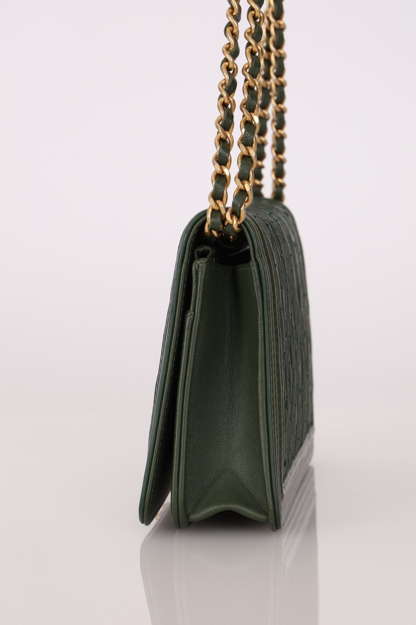 Chanel 2018 Crumpled Chevron Wallet On Chain - FashioNica