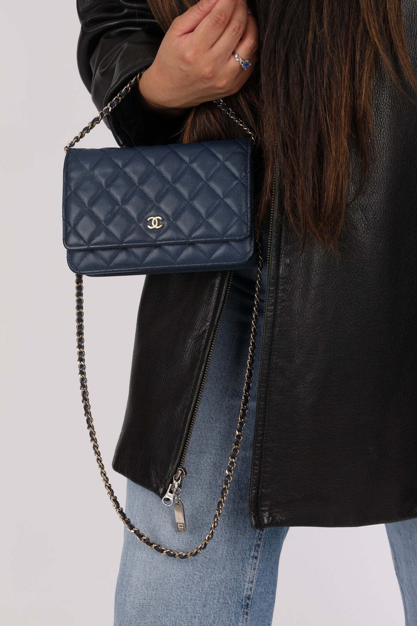 Chanel 2018 Dark Navy Caviar Wallet on Chain GHW - FashioNica