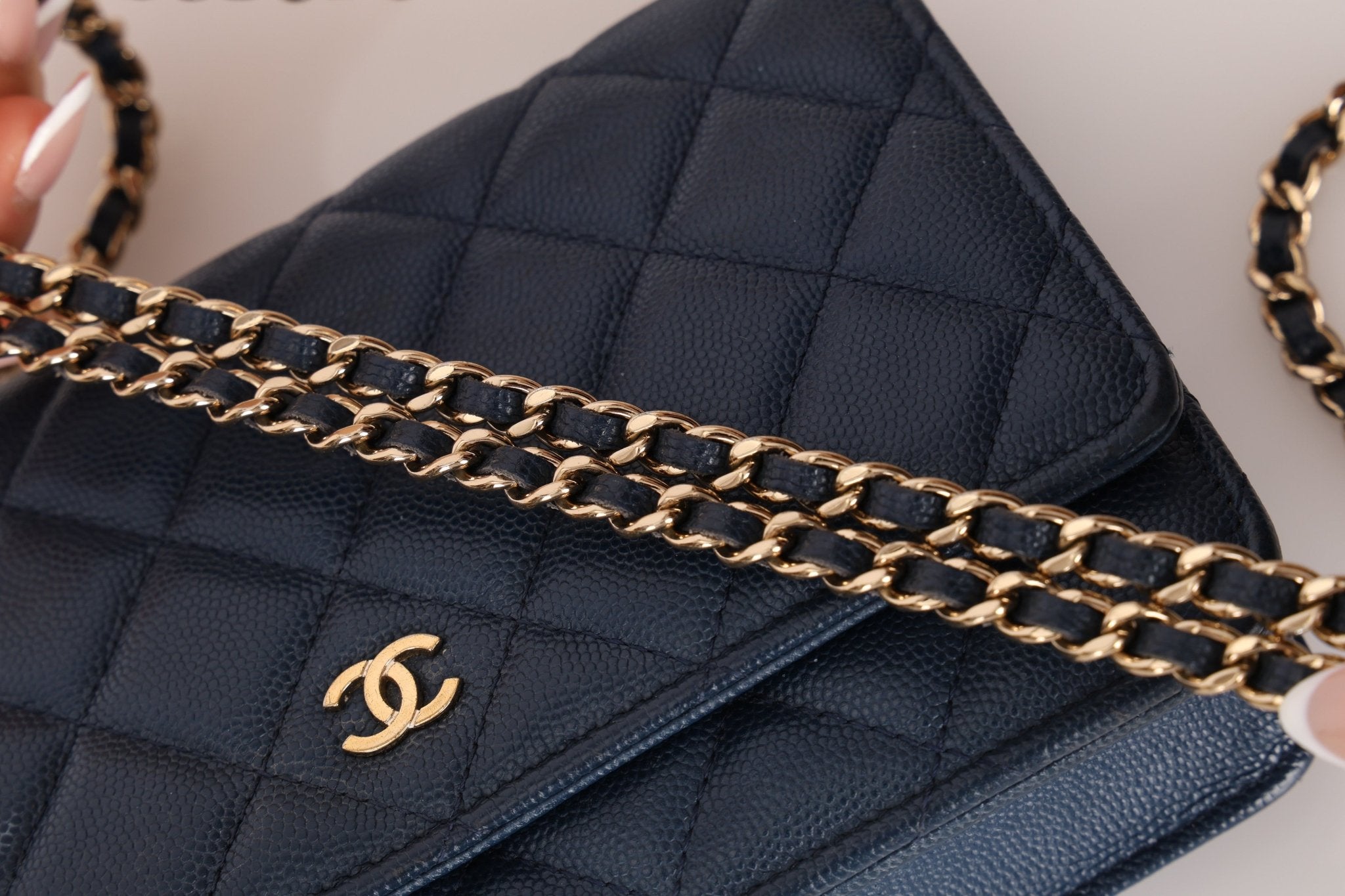 Chanel 2018 Dark Navy Caviar Wallet on Chain GHW - FashioNica
