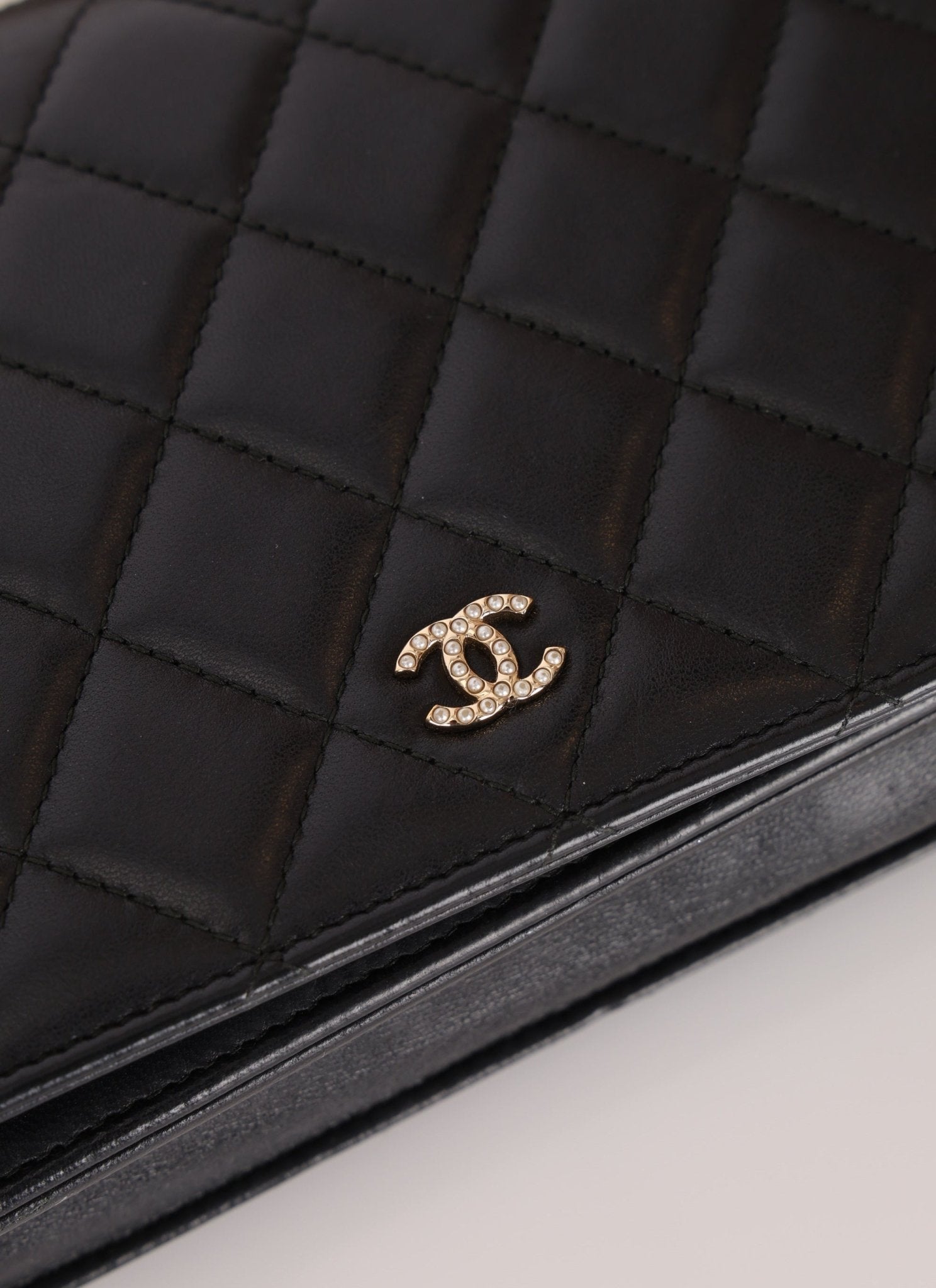 Chanel 2018 Lambskin Pearl Chain Wallet on Chain - FashioNica