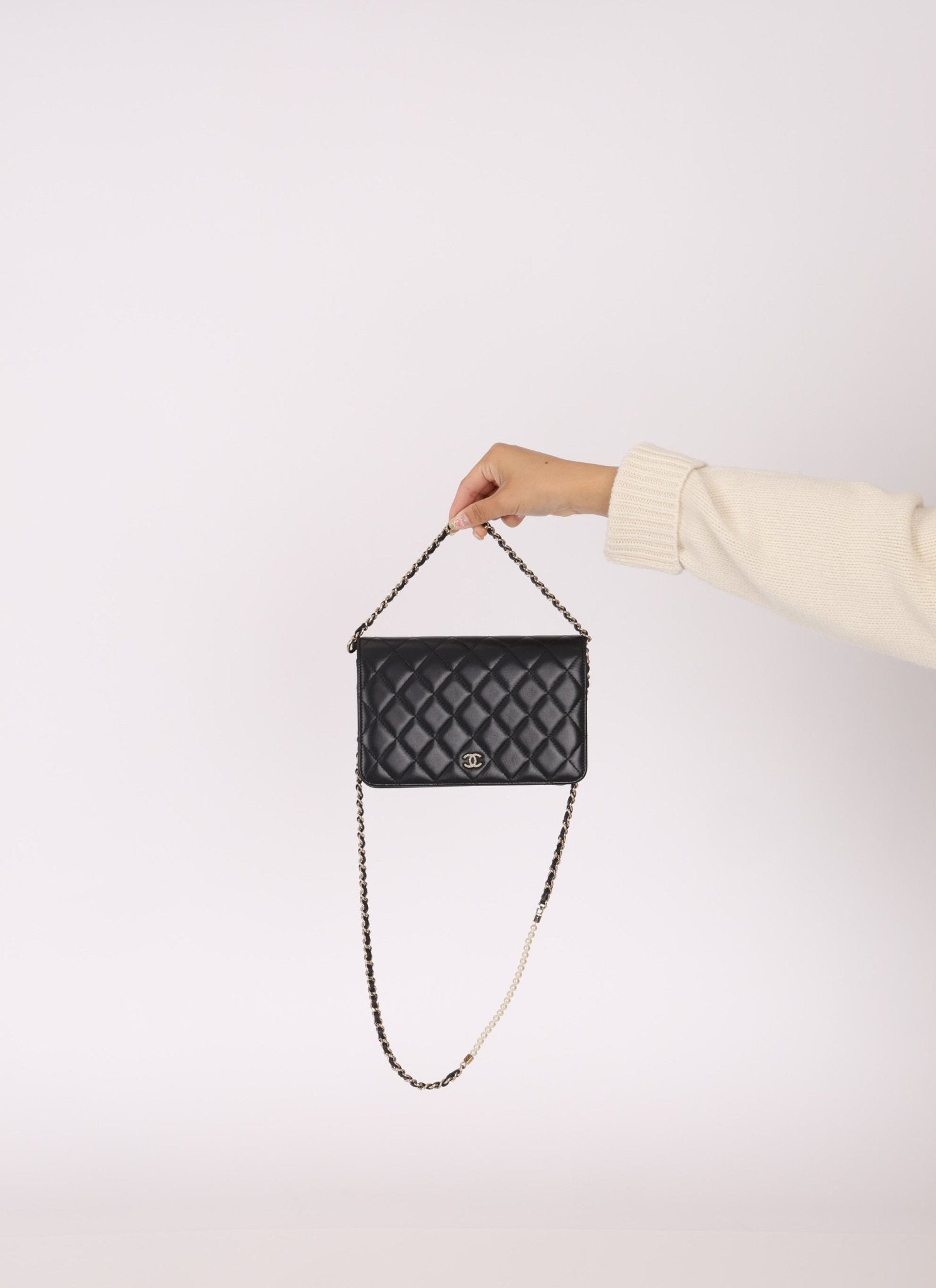 Chanel 2018 Lambskin Pearl Chain Wallet on Chain - FashioNica