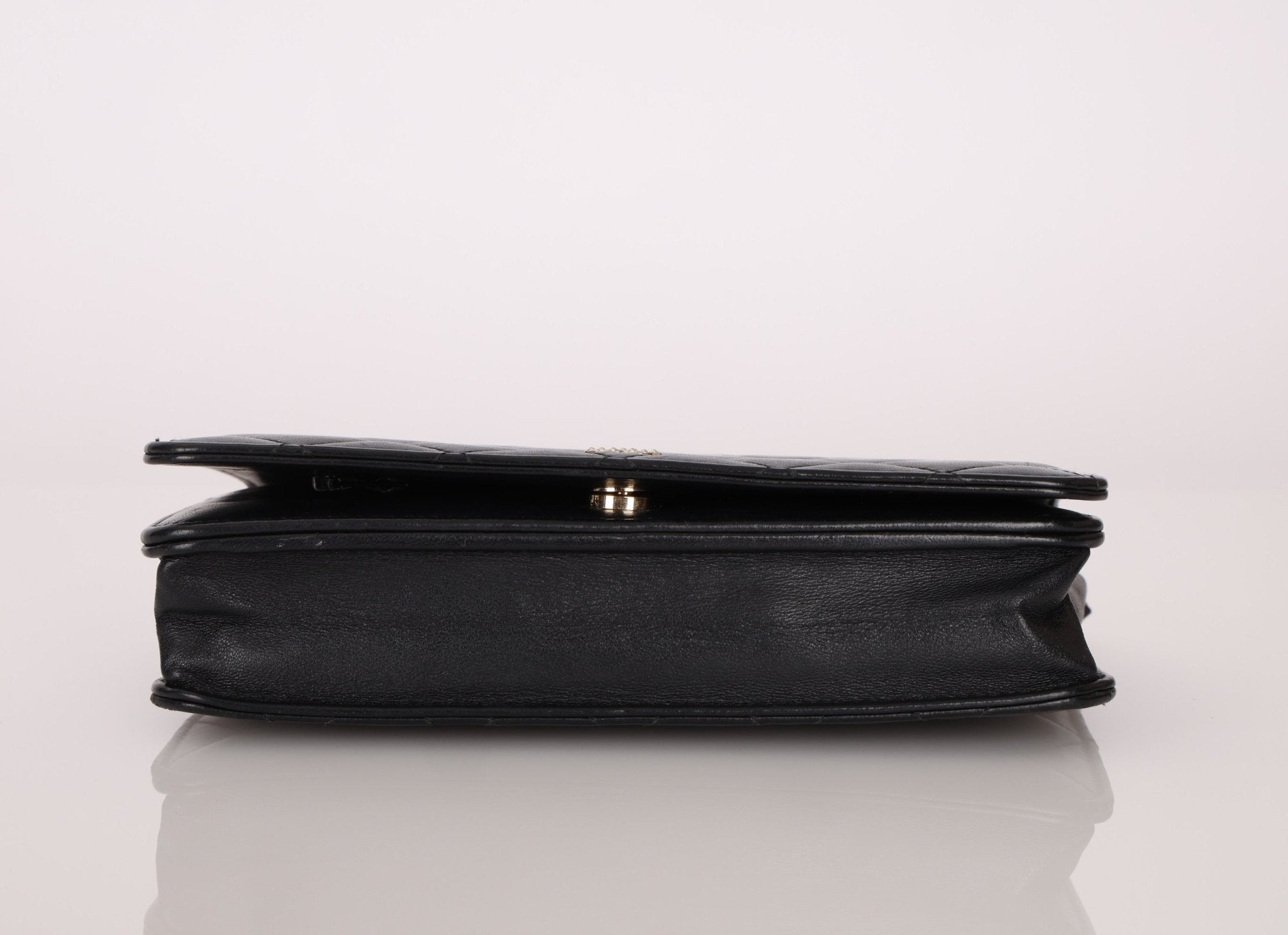 Chanel 2018 Lambskin Pearl Chain Wallet on Chain - FashioNica