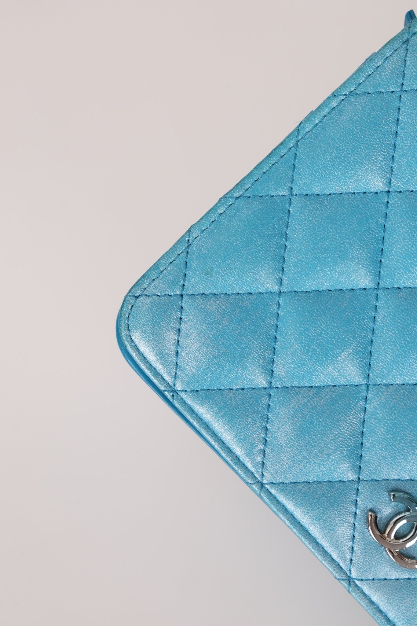 Chanel 2018 Light Blue Iridescent Wallet on Chain - FashioNica