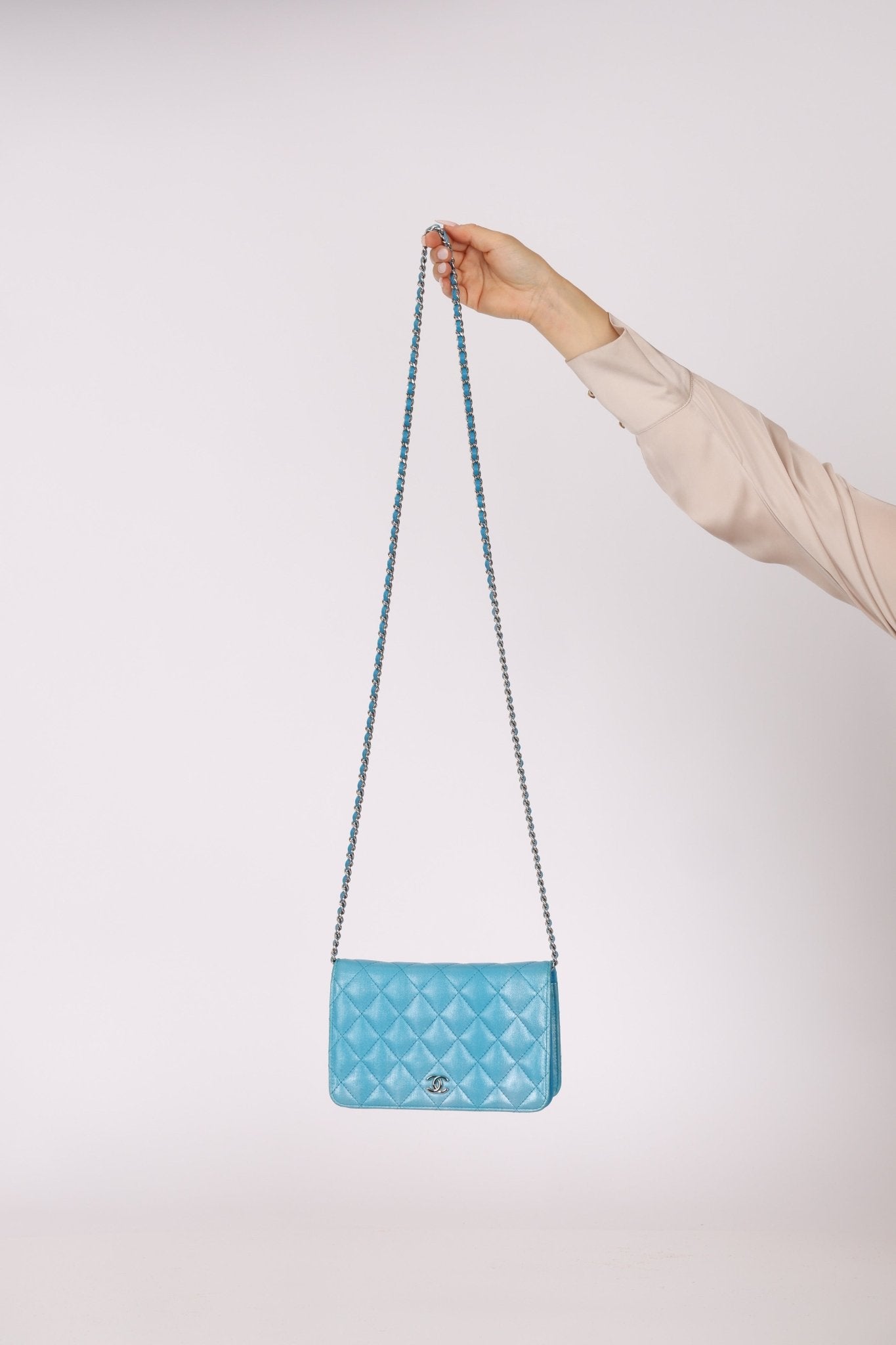 Chanel 2018 Light Blue Iridescent Wallet on Chain - FashioNica