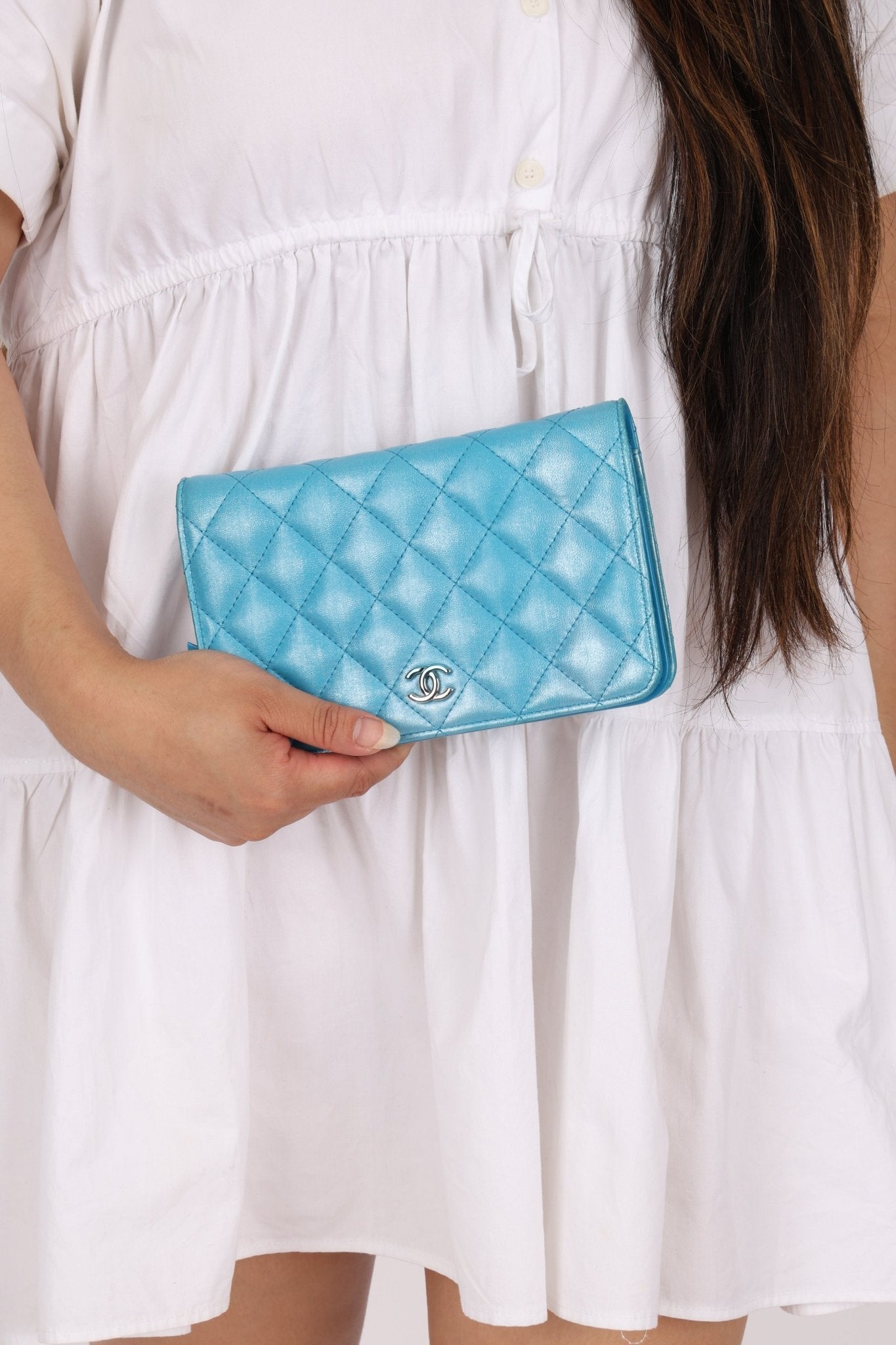 Chanel 2018 Light Blue Iridescent Wallet on Chain - FashioNica