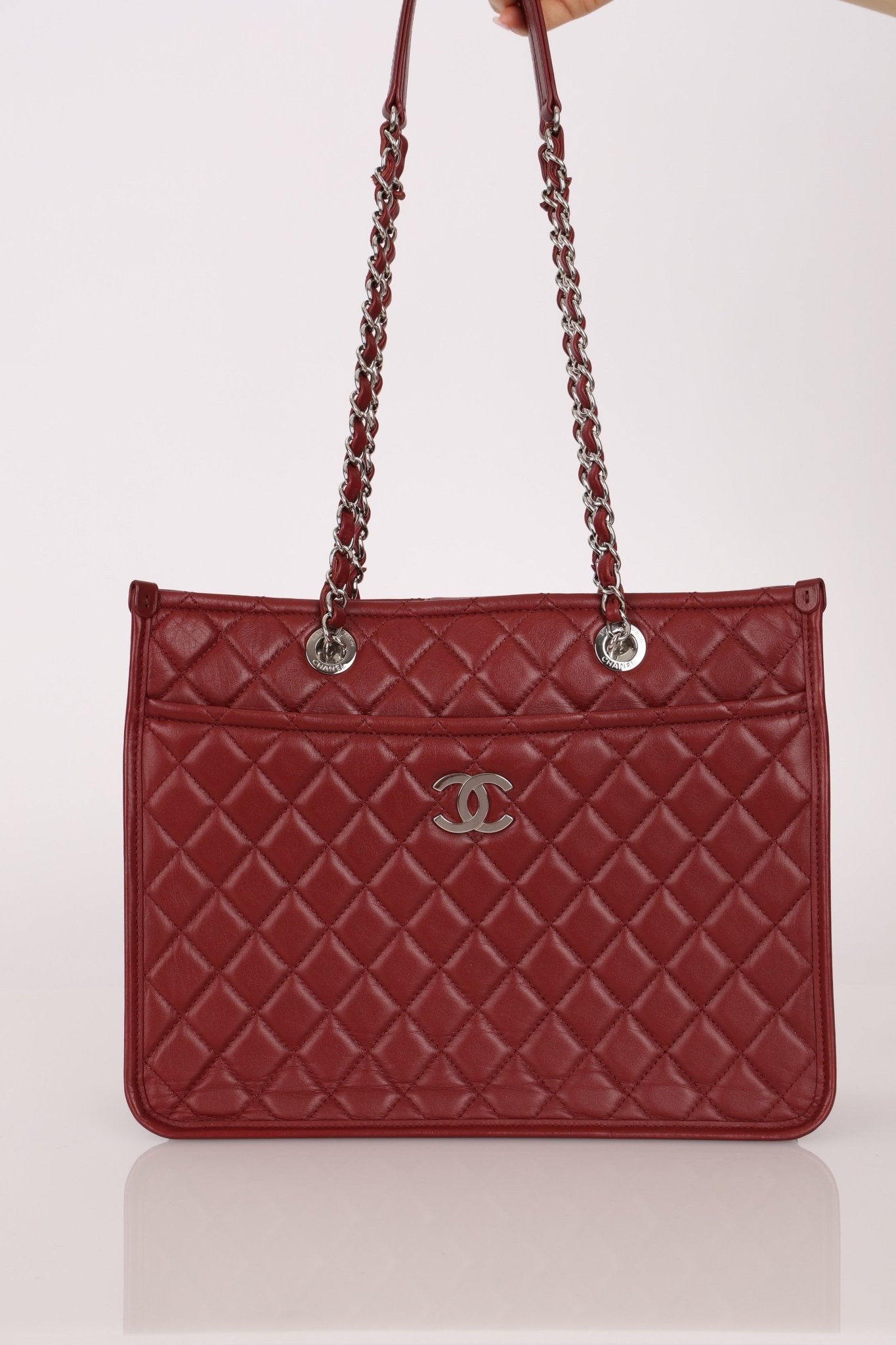 Chanel 2018 Quilted Aged Calfskin Urban Companion Shopper Tote - FashioNica