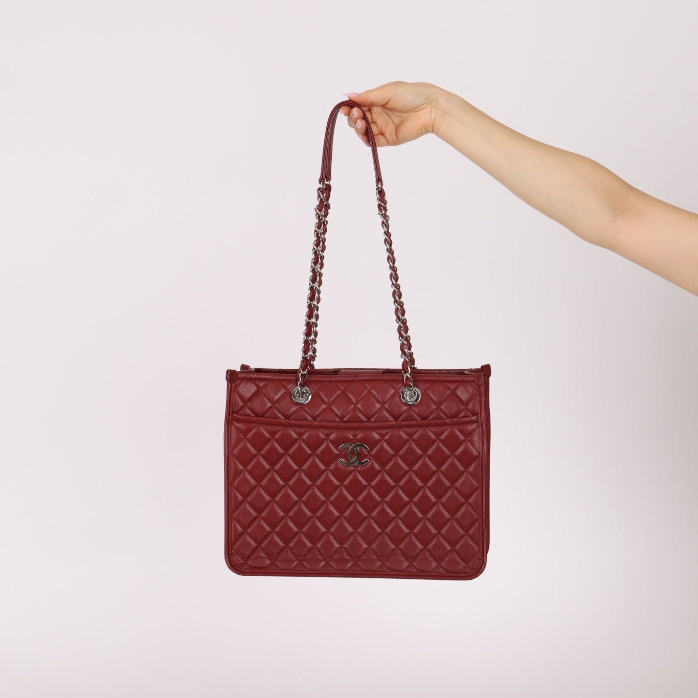 Chanel 2018 Quilted Aged Calfskin Urban Companion Shopper Tote - FashioNica