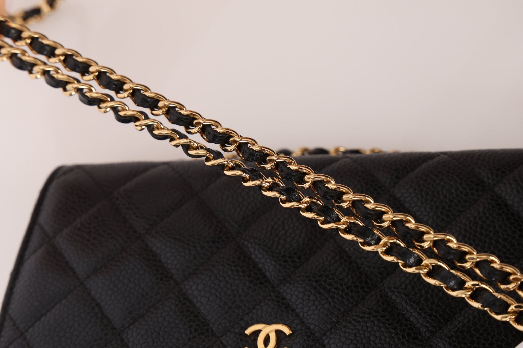 Chanel 2019 Black Caviar Wallet on Chain - FashioNica