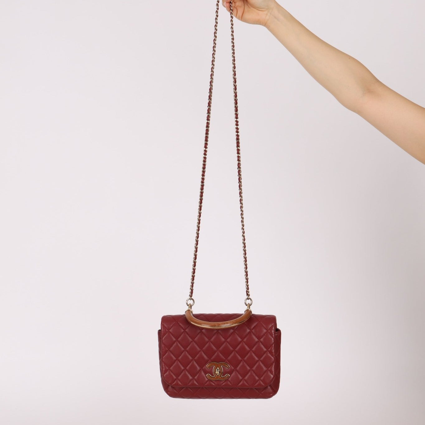 Chanel 2019 Bordeaux Knock On Wood Coco Handle Flap - FashioNica
