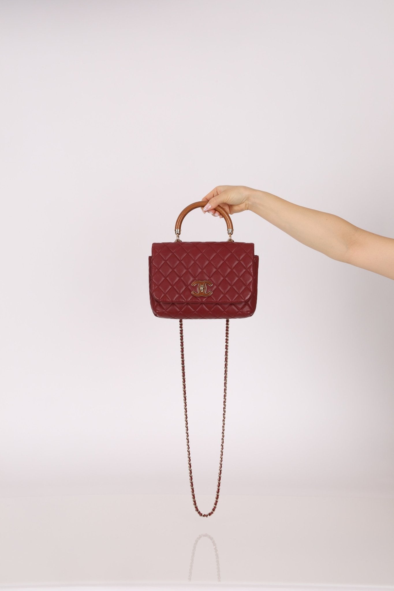 Chanel 2019 Bordeaux Knock On Wood Coco Handle Flap - FashioNica