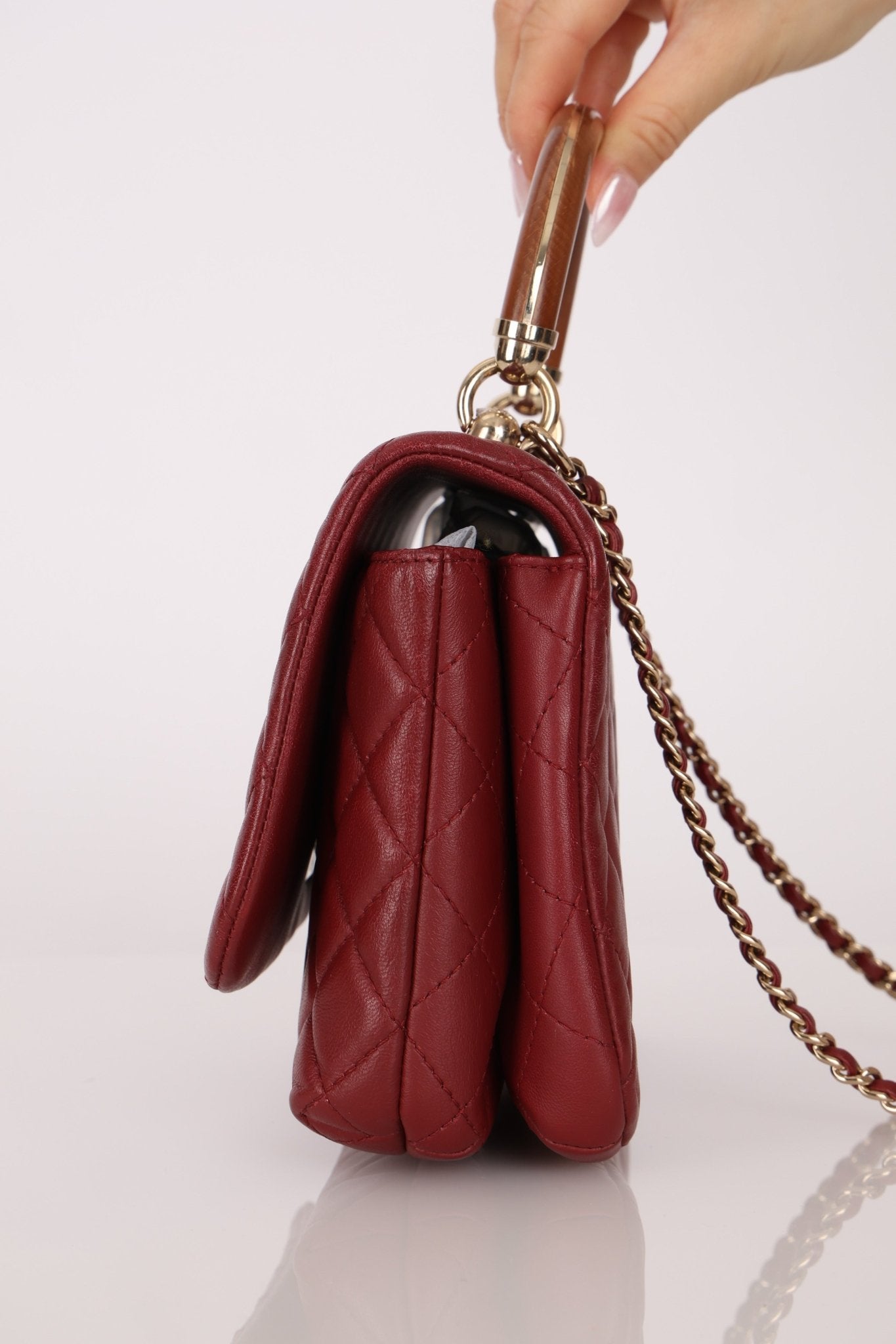 Chanel 2019 Bordeaux Knock On Wood Coco Handle Flap - FashioNica