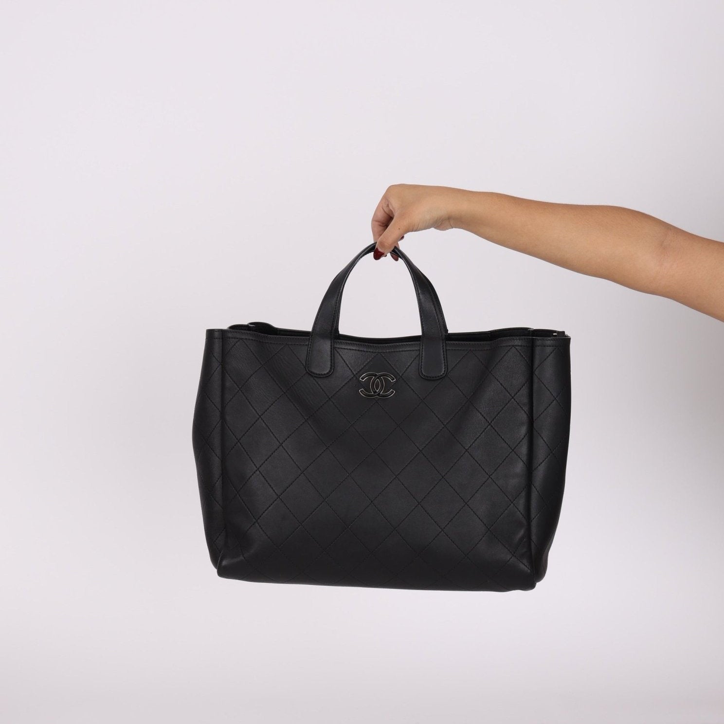 Chanel 2019 Bullskin Chain Shopper Tote - FashioNica