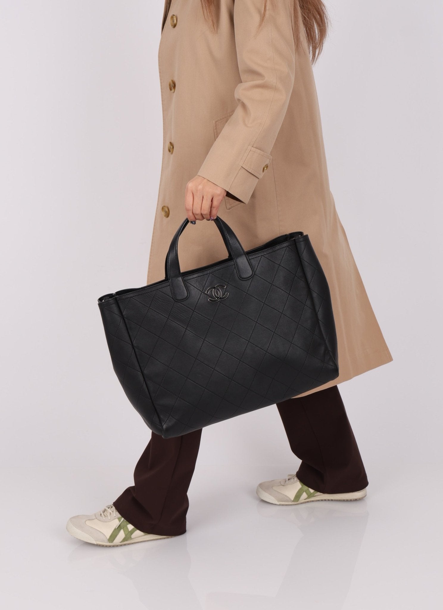 Chanel 2019 Bullskin Chain Shopper Tote - FashioNica