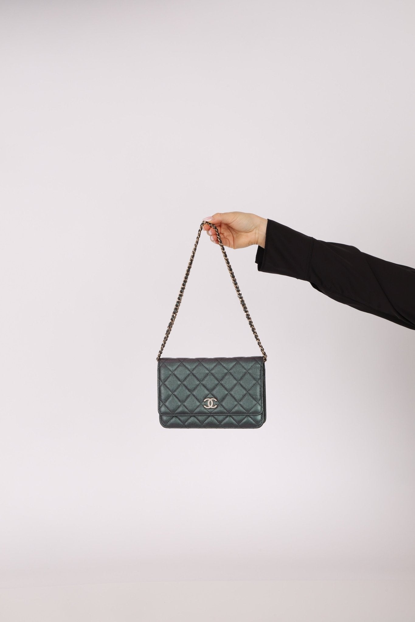 Chanel 2019 Caviar Iridescent Wallet on Chain GHW - FashioNica