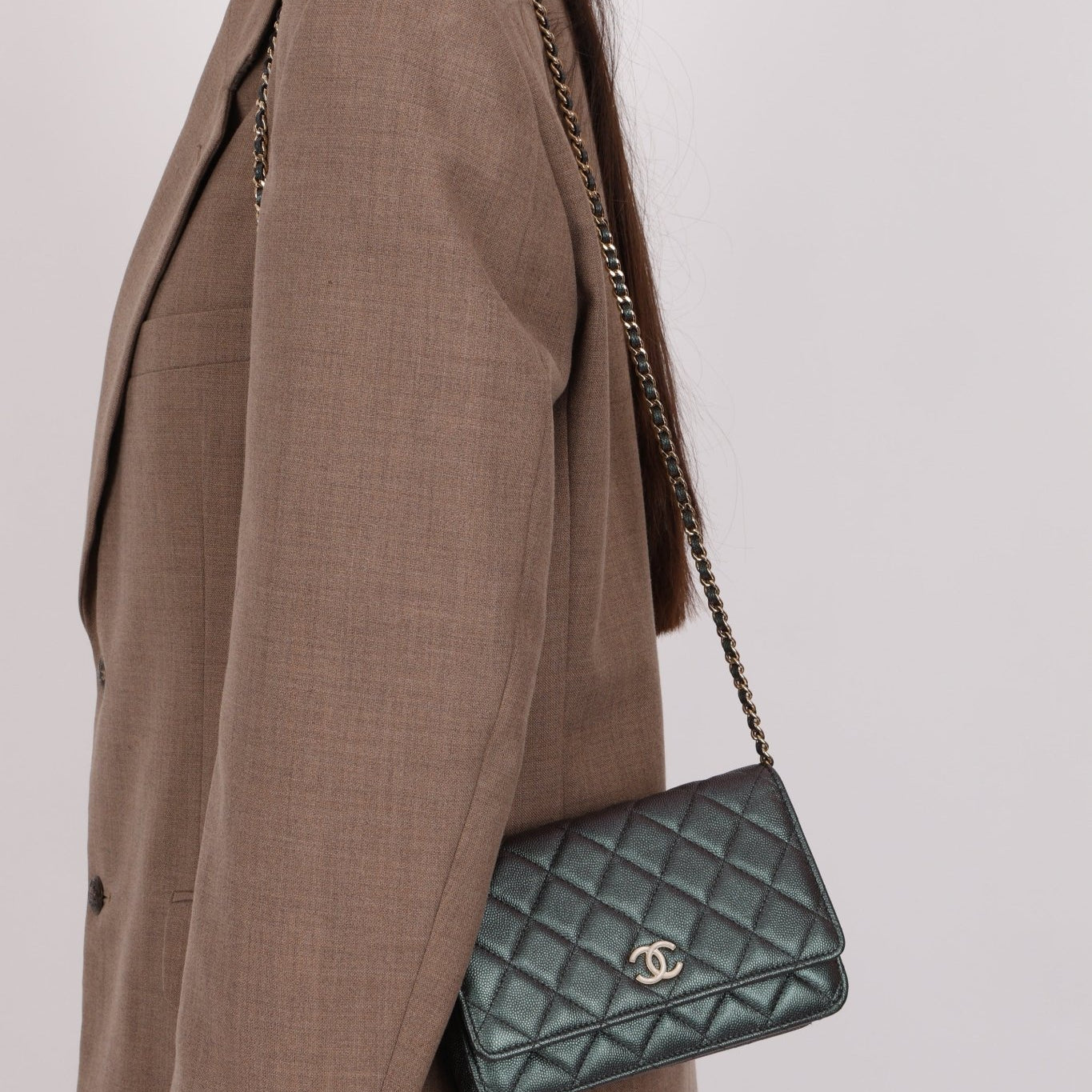 Chanel 2019 Caviar Iridescent Wallet on Chain GHW - FashioNica