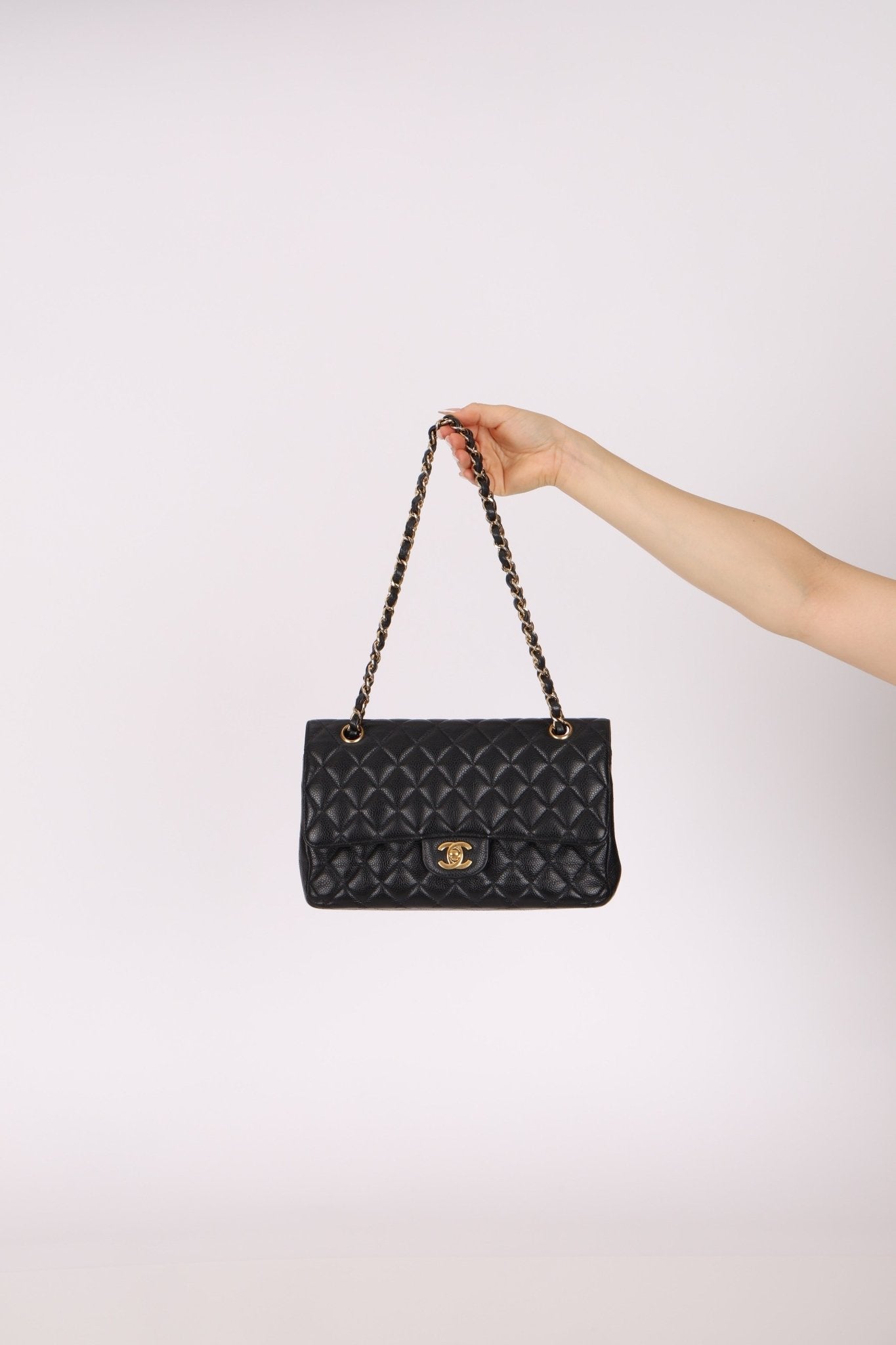 Chanel 2019 Caviar Medium Classic Double Flap GHW - FashioNica