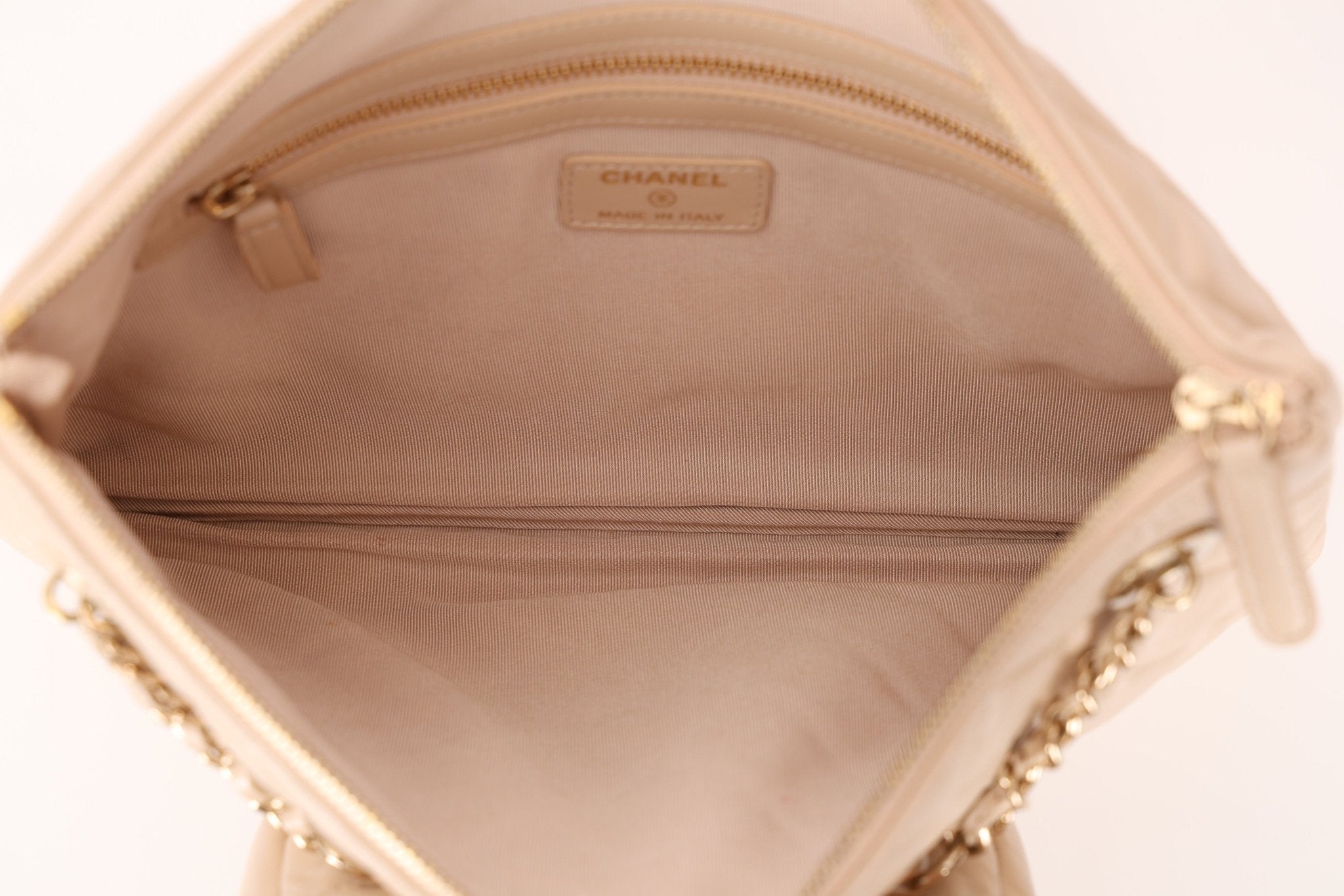 Chanel 2019 Iridescent Calfskin Quilted O - Case with Flap Pouch - FashioNica