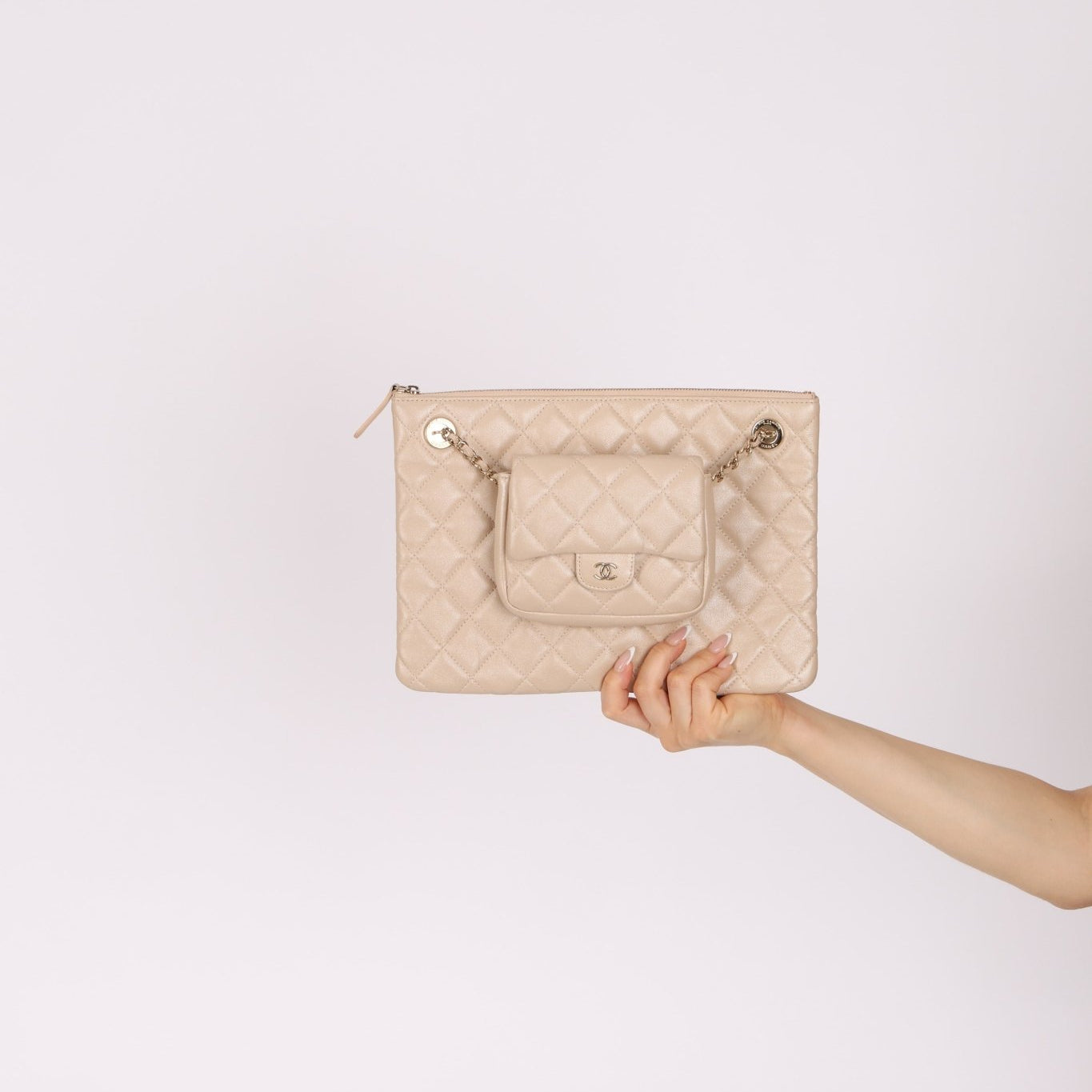 Chanel 2019 Iridescent Calfskin Quilted O - Case with Flap Pouch - FashioNica