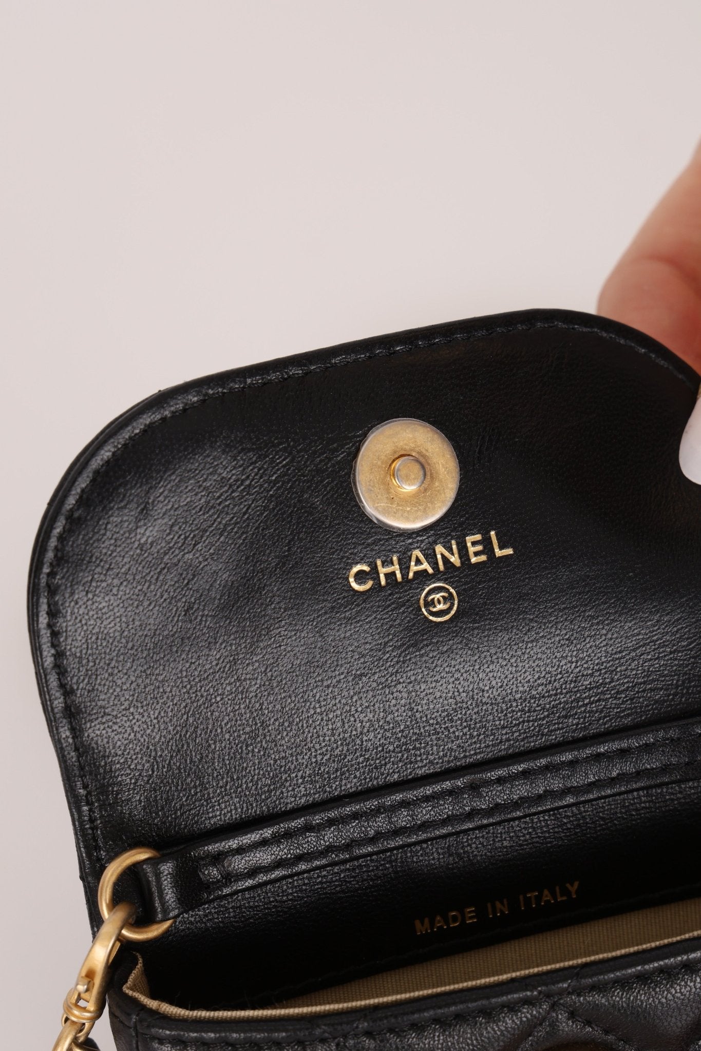 Chanel 2019 Lambskin Pearl Crush Waist Bag - FashioNica