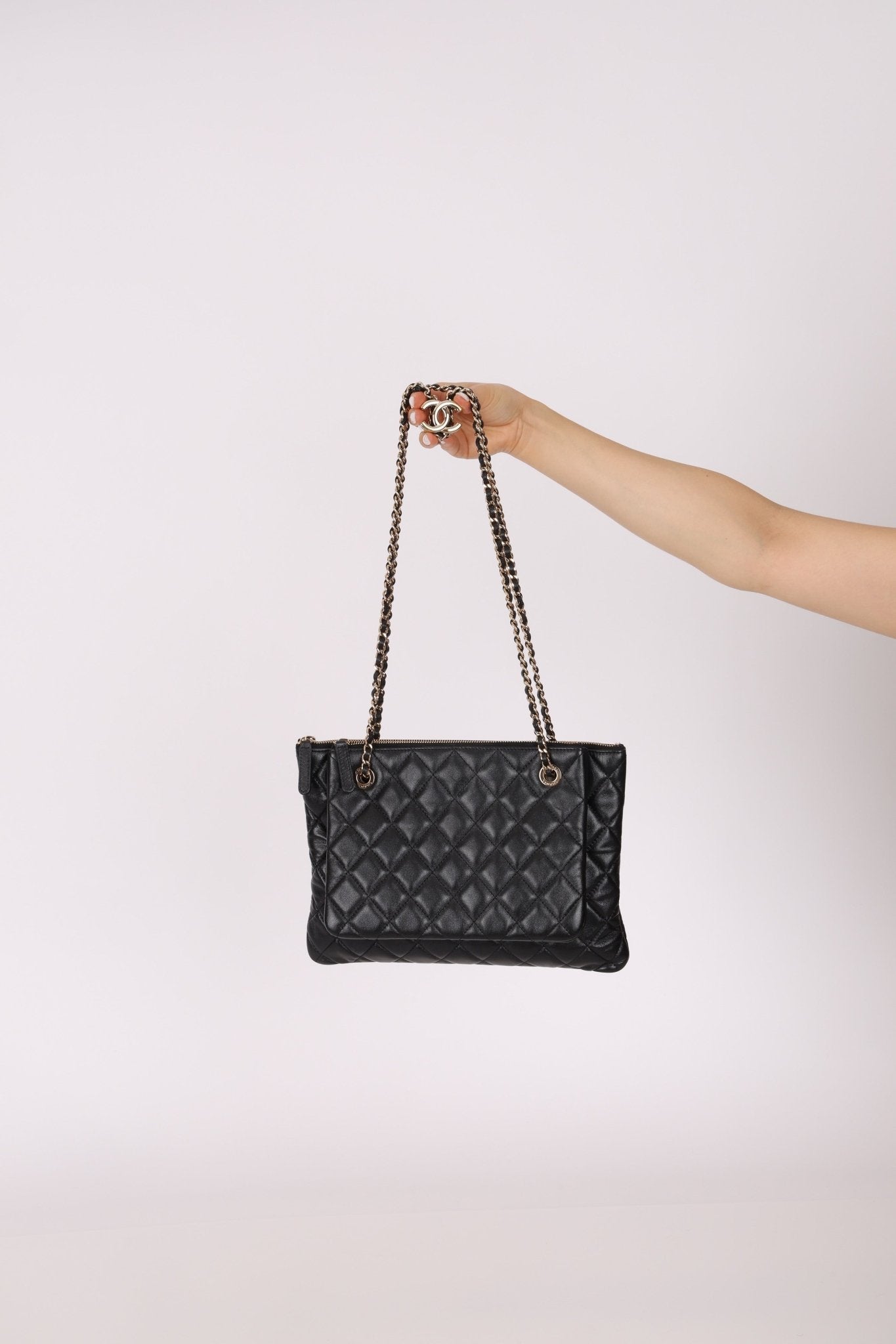 Chanel 2019 Shiny Lambskin Quilted Medium Double Case With Strap - FashioNica