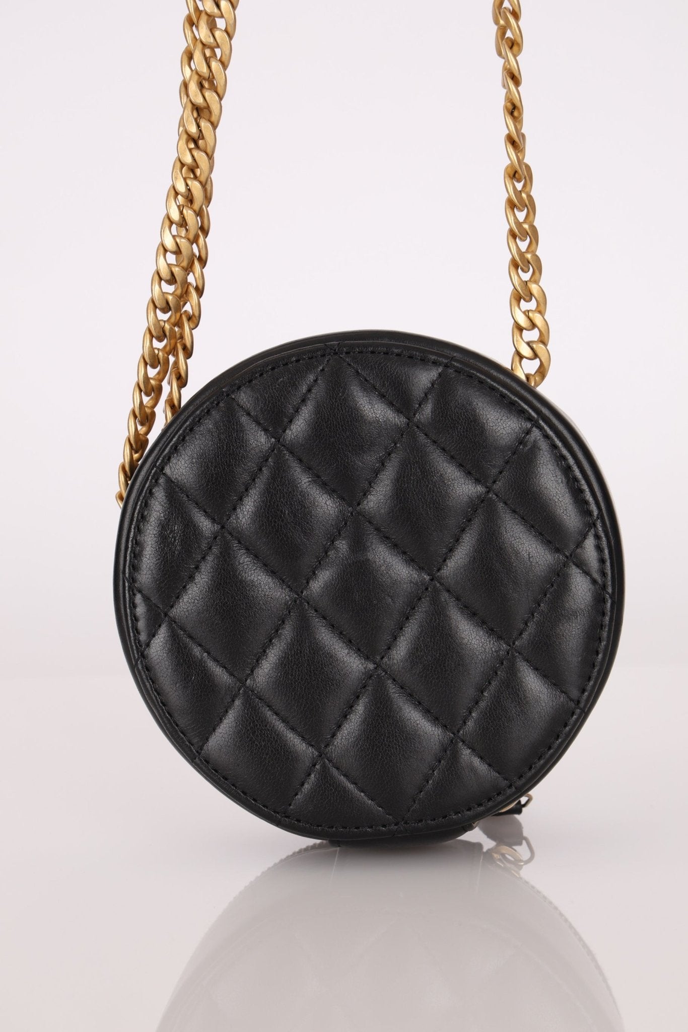 Chanel 2020 All - Slide Lambskin Quilted Pillow Crush Round Clutch With Chain - FashioNica
