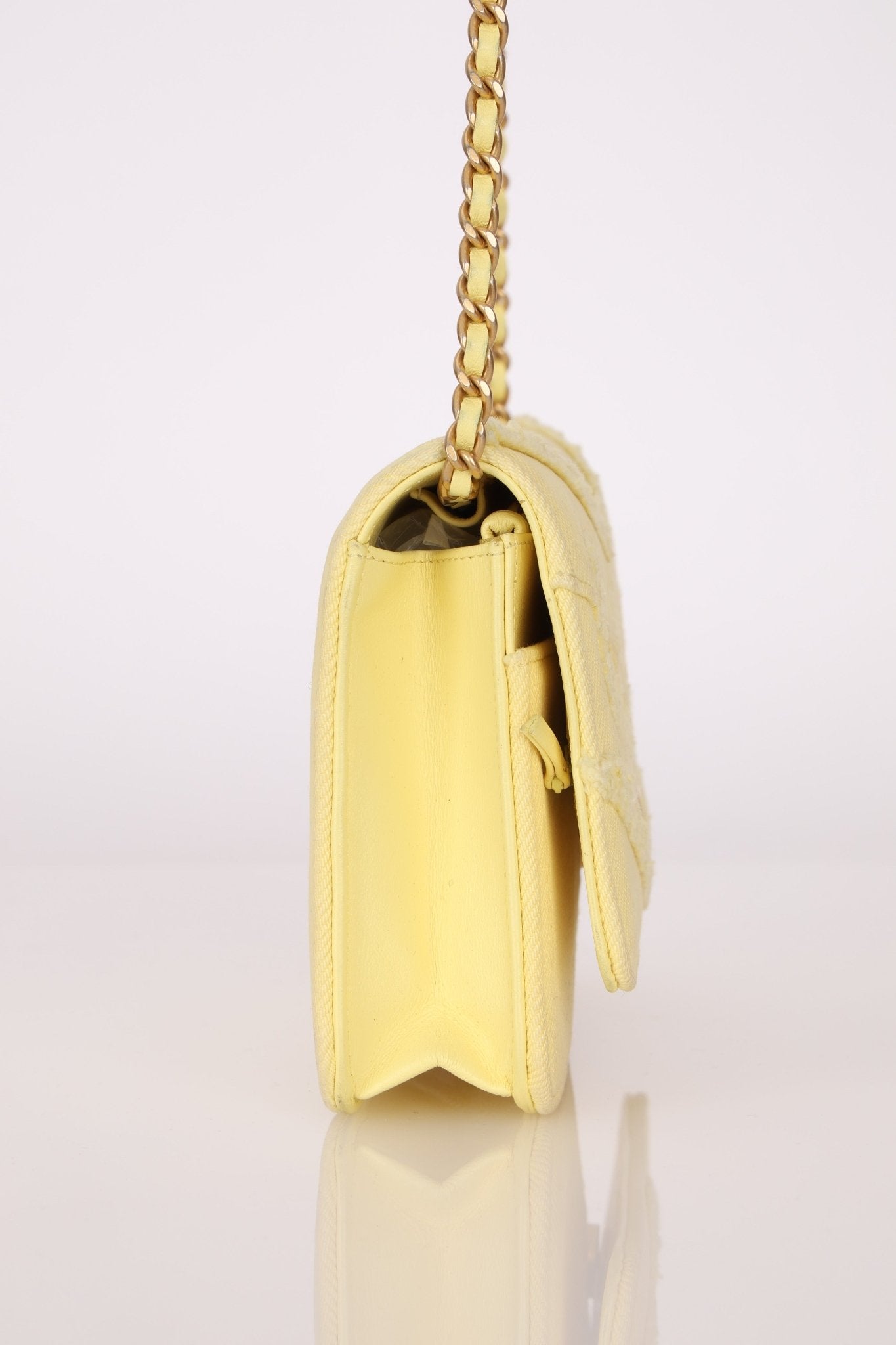 Chanel 2020 Butter Yellow Denim Coco Wallet On Chain - FashioNica
