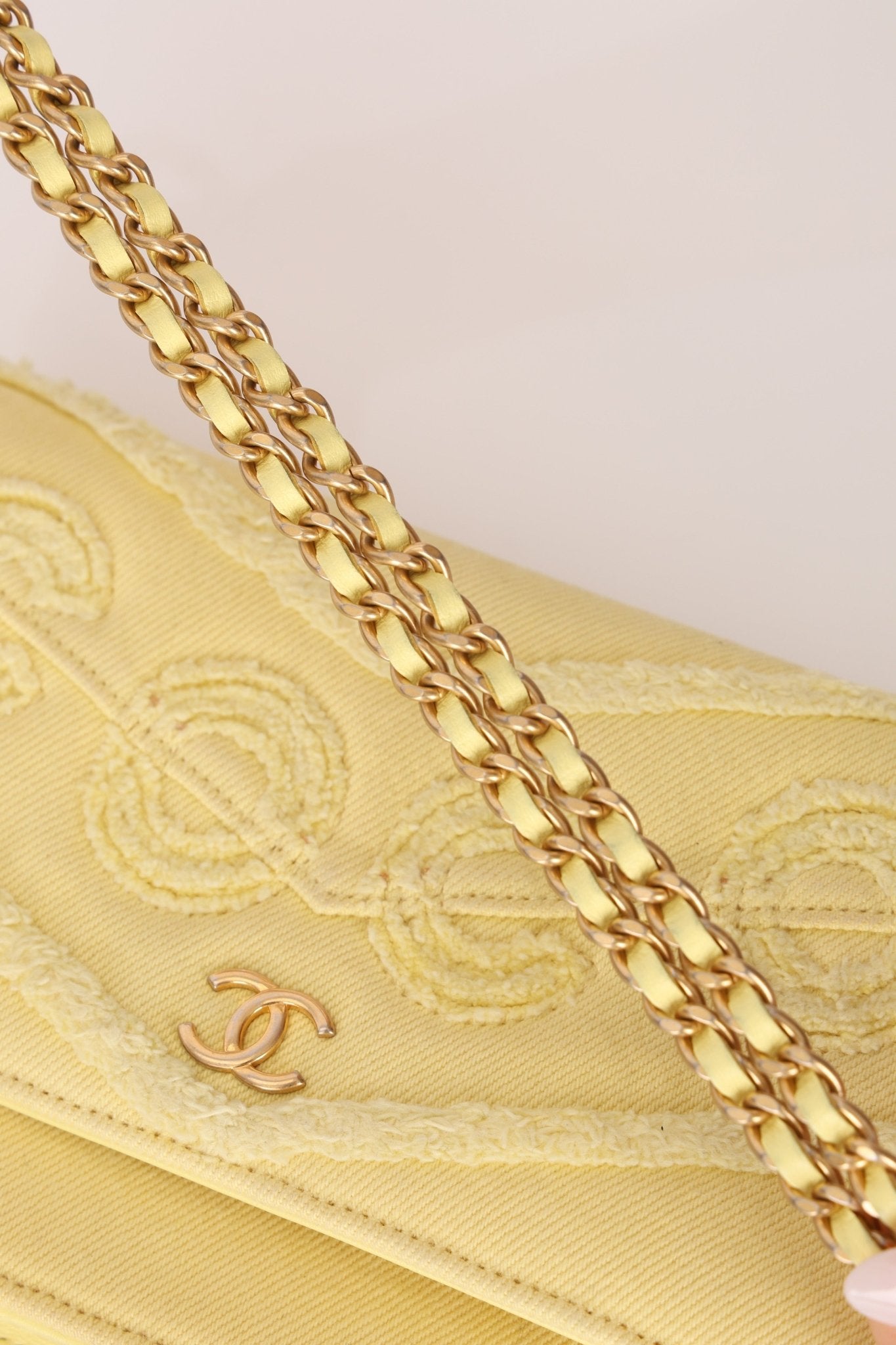 Chanel 2020 Butter Yellow Denim Coco Wallet On Chain - FashioNica