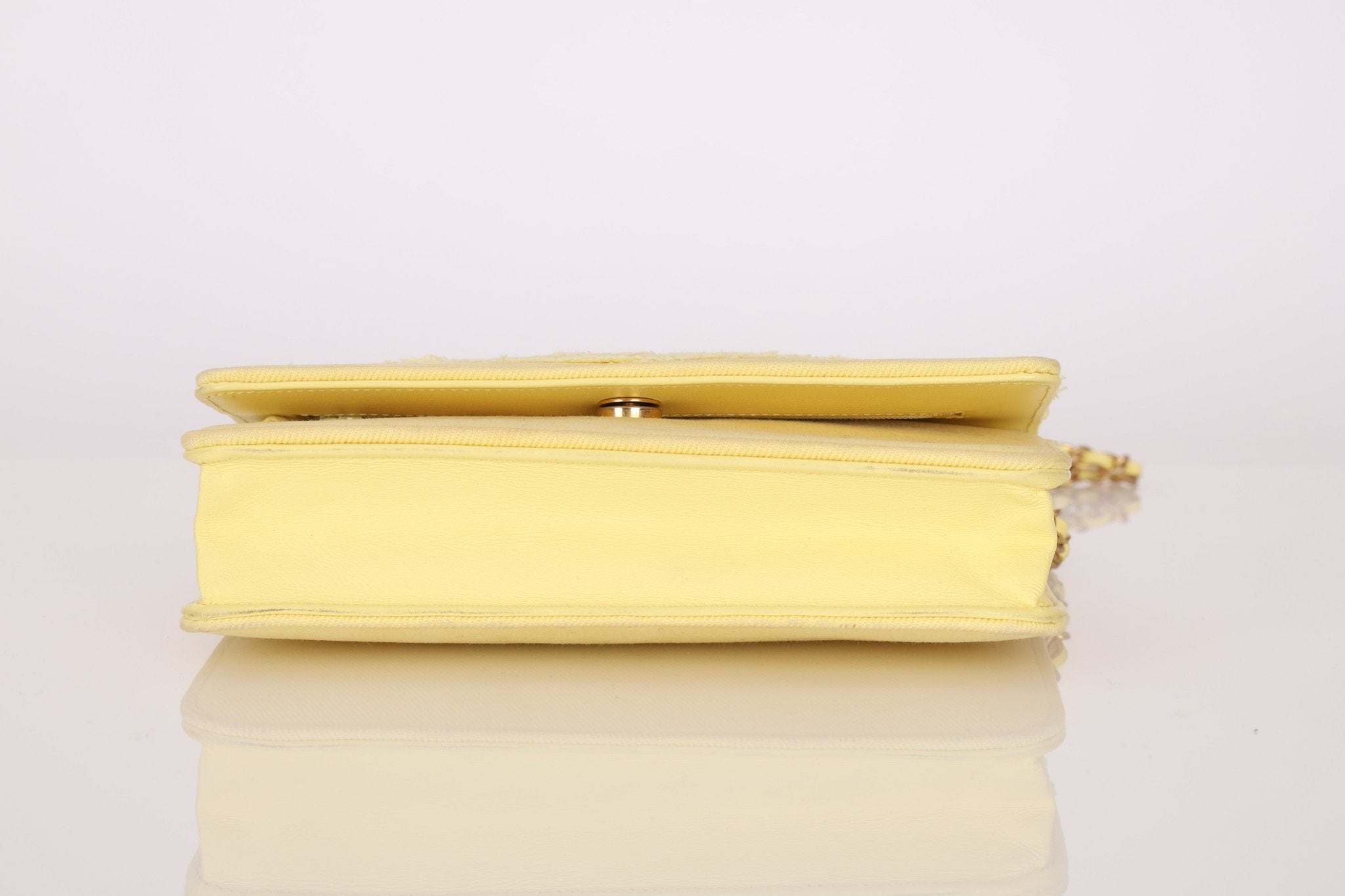Chanel 2020 Butter Yellow Denim Coco Wallet On Chain - FashioNica