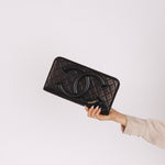 Chanel 2020 Coco Midnight Clutch - FashioNica