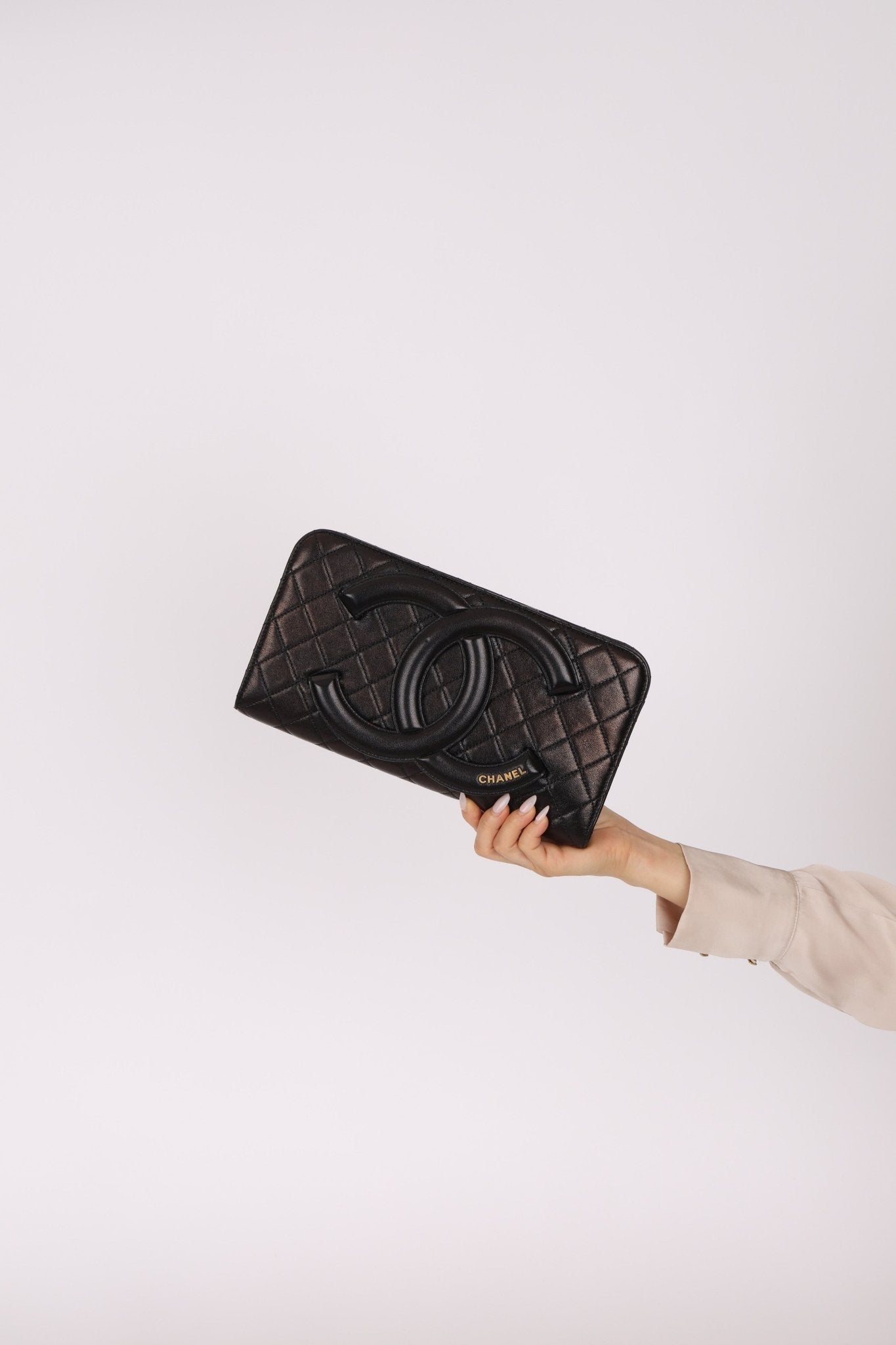 Chanel 2020 Coco Midnight Clutch - FashioNica