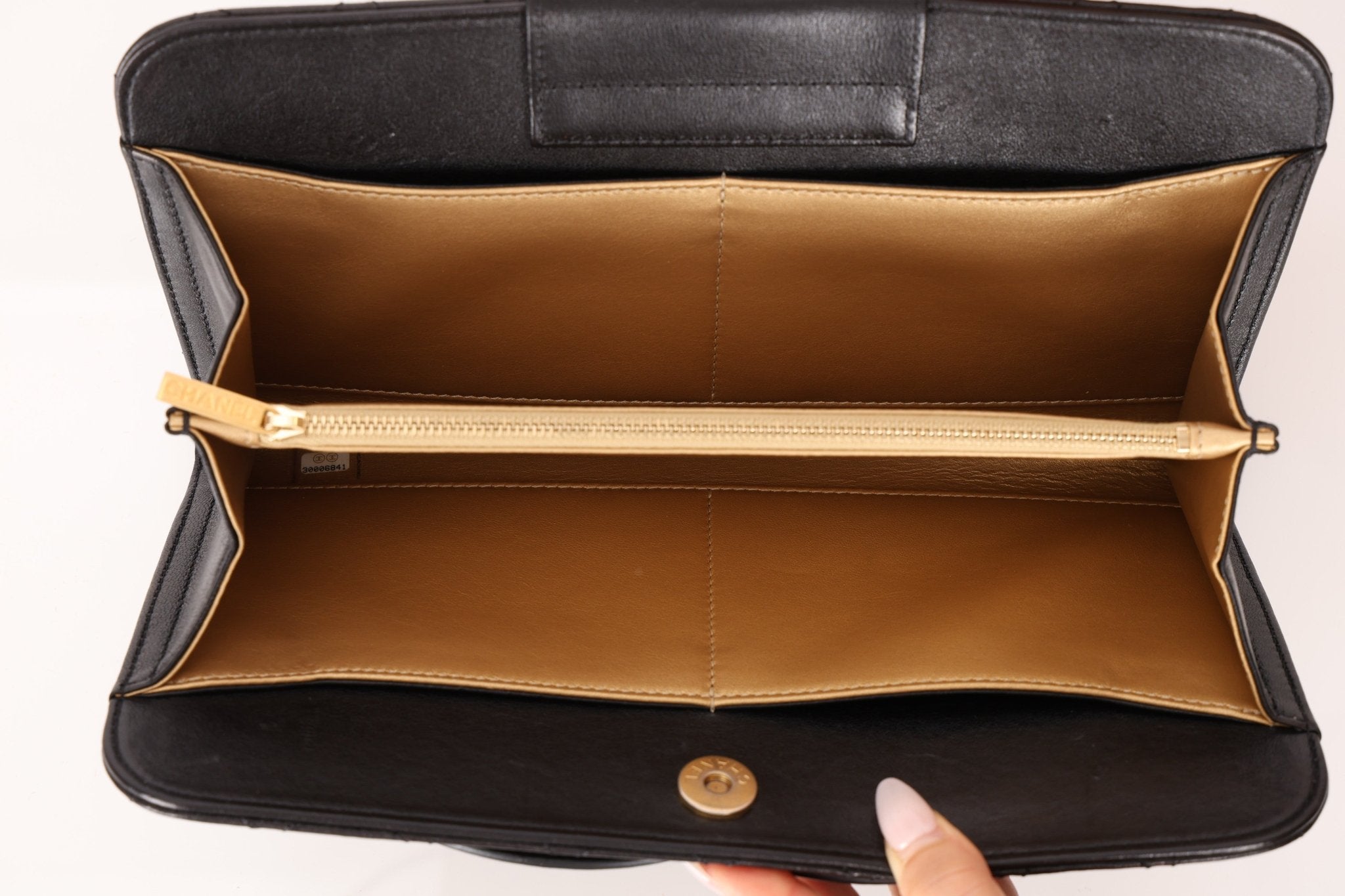 Chanel 2020 Coco Midnight Clutch - FashioNica