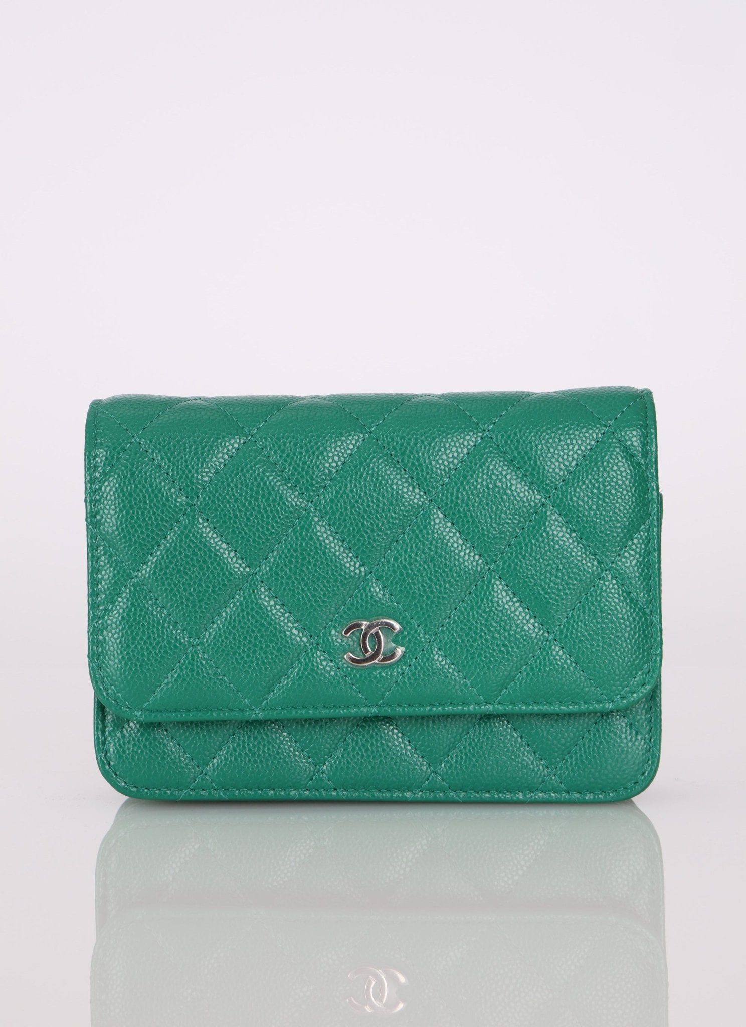 Chanel 2020 Emerald Caviar Mini Wallet on Chain - FashioNica