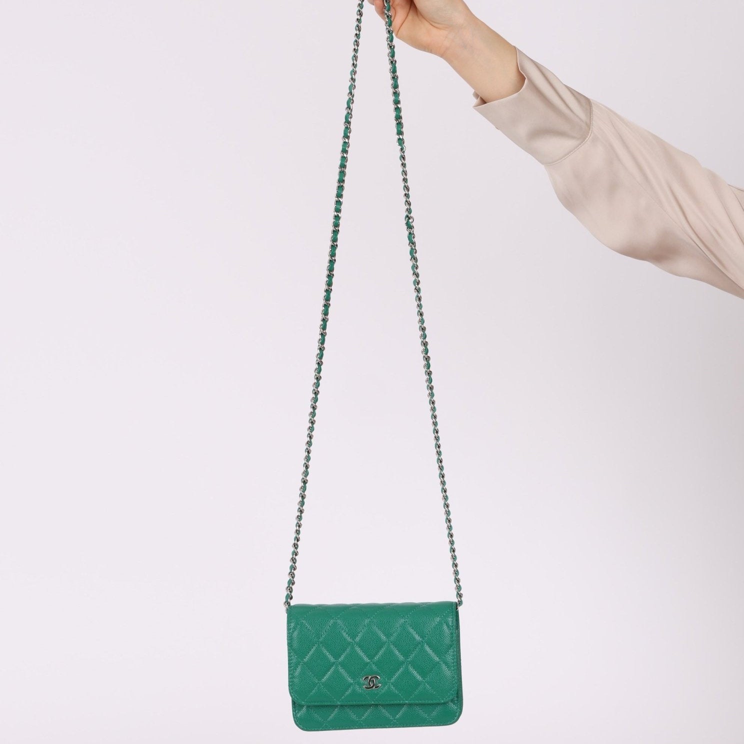 Chanel 2020 Emerald Caviar Mini Wallet on Chain - FashioNica