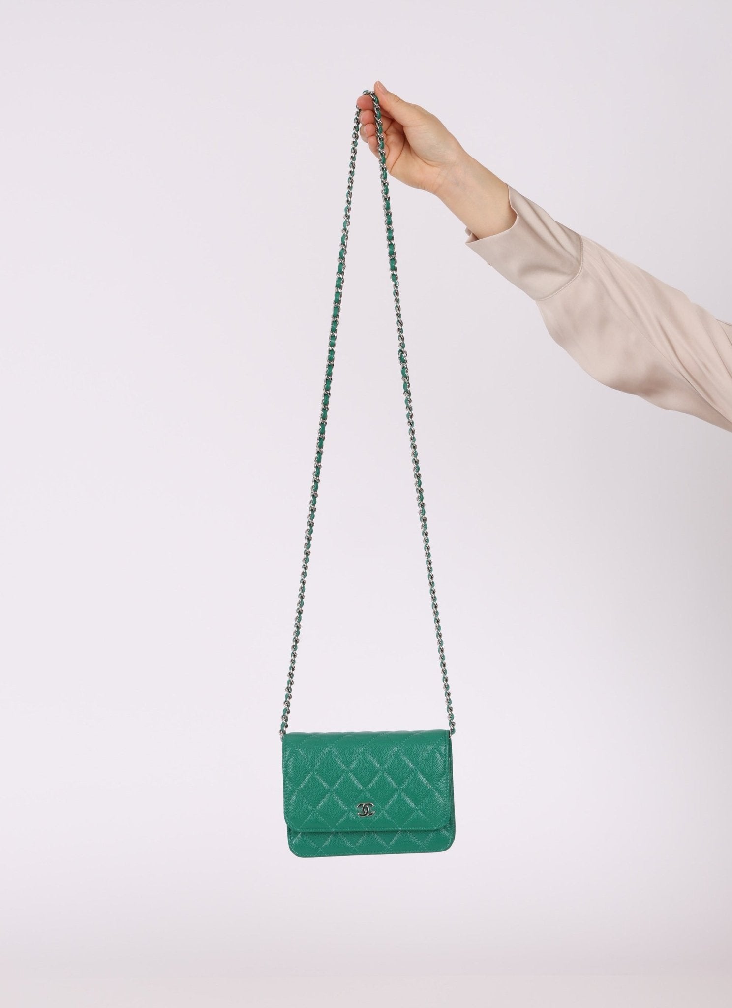 Chanel 2020 Emerald Caviar Mini Wallet on Chain - FashioNica