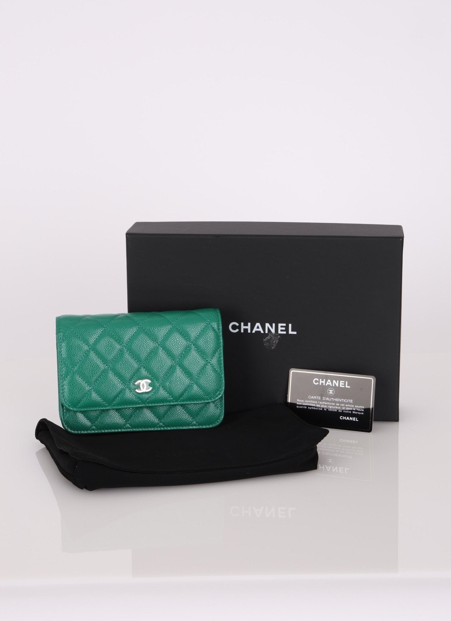 Chanel 2020 Emerald Caviar Mini Wallet on Chain - FashioNica
