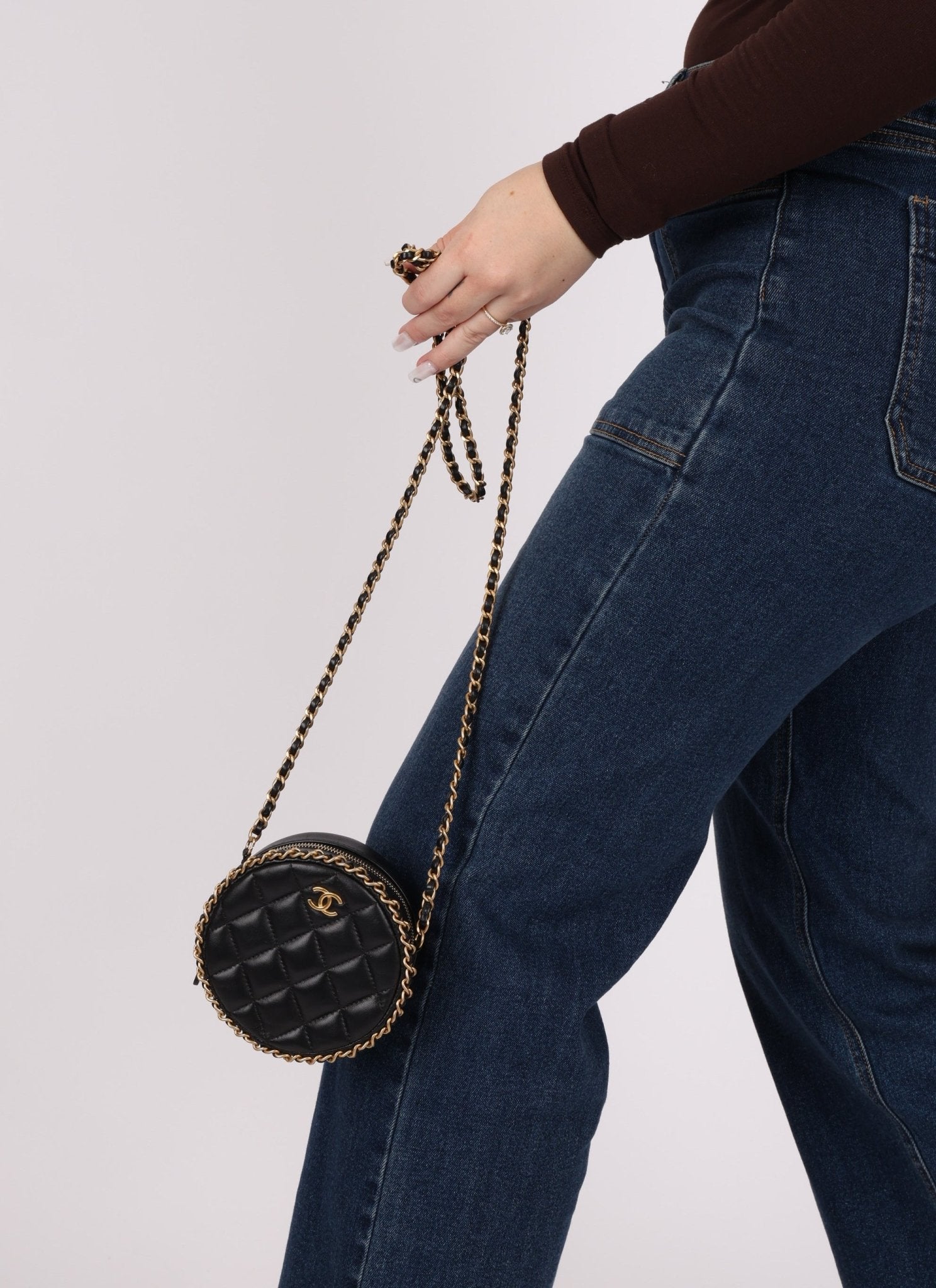 Chanel 2020 Lambskin Chain Around Round Crossbody - FashioNica