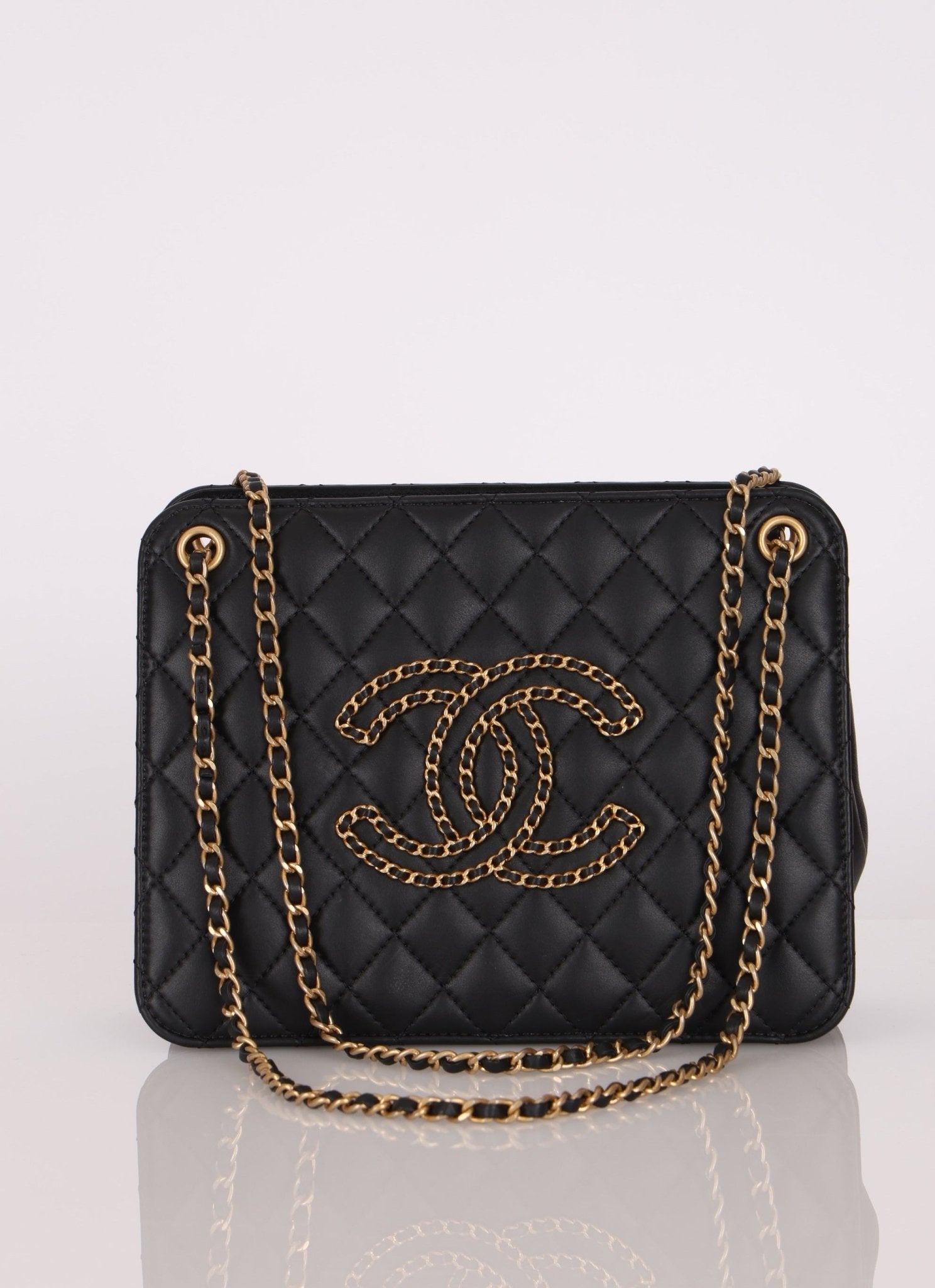 Chanel 2020 Lambskin Chain Logo Tote - FashioNica