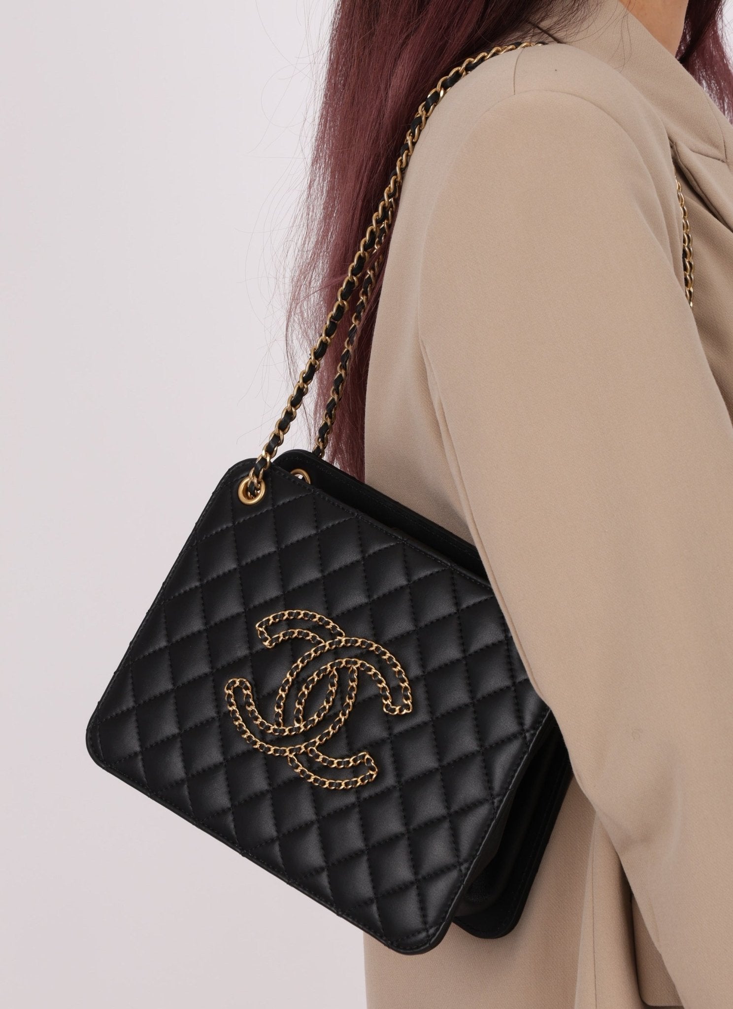 Chanel 2020 Lambskin Chain Logo Tote - FashioNica