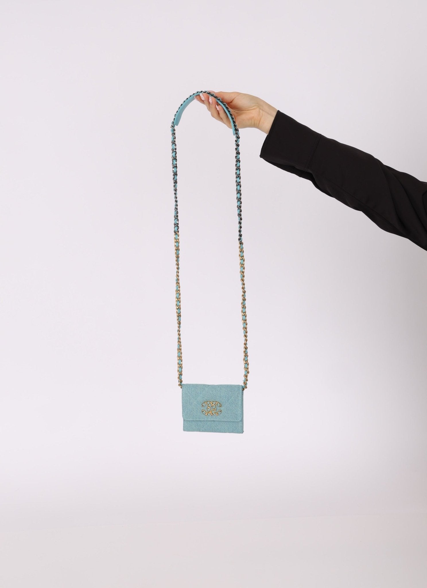 Chanel 2021 19 Denim Card Holder on Chain - FashioNica