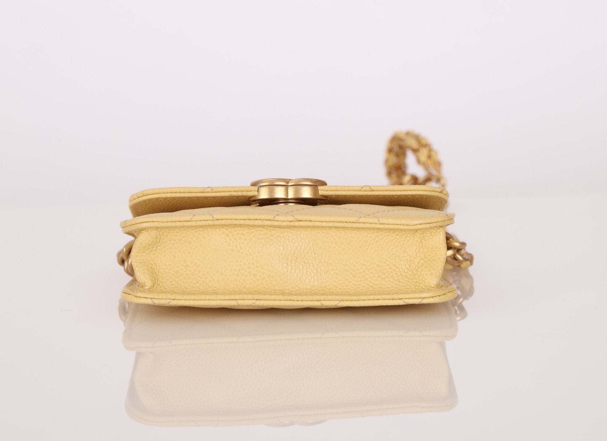 Chanel 2021 Caviar Butter Cardholder on Chain - FashioNica