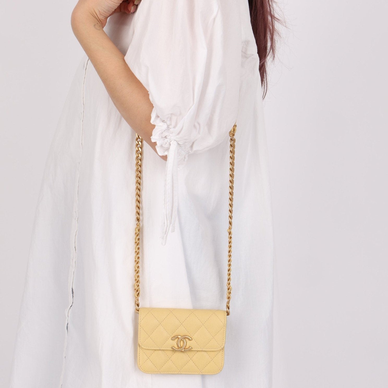 Chanel 2021 Caviar Butter Cardholder on Chain - FashioNica