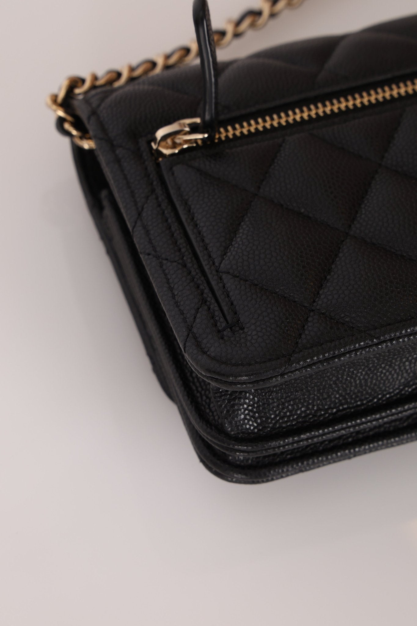 Chanel 2021 Caviar Mini Wallet on Chain - FashioNica