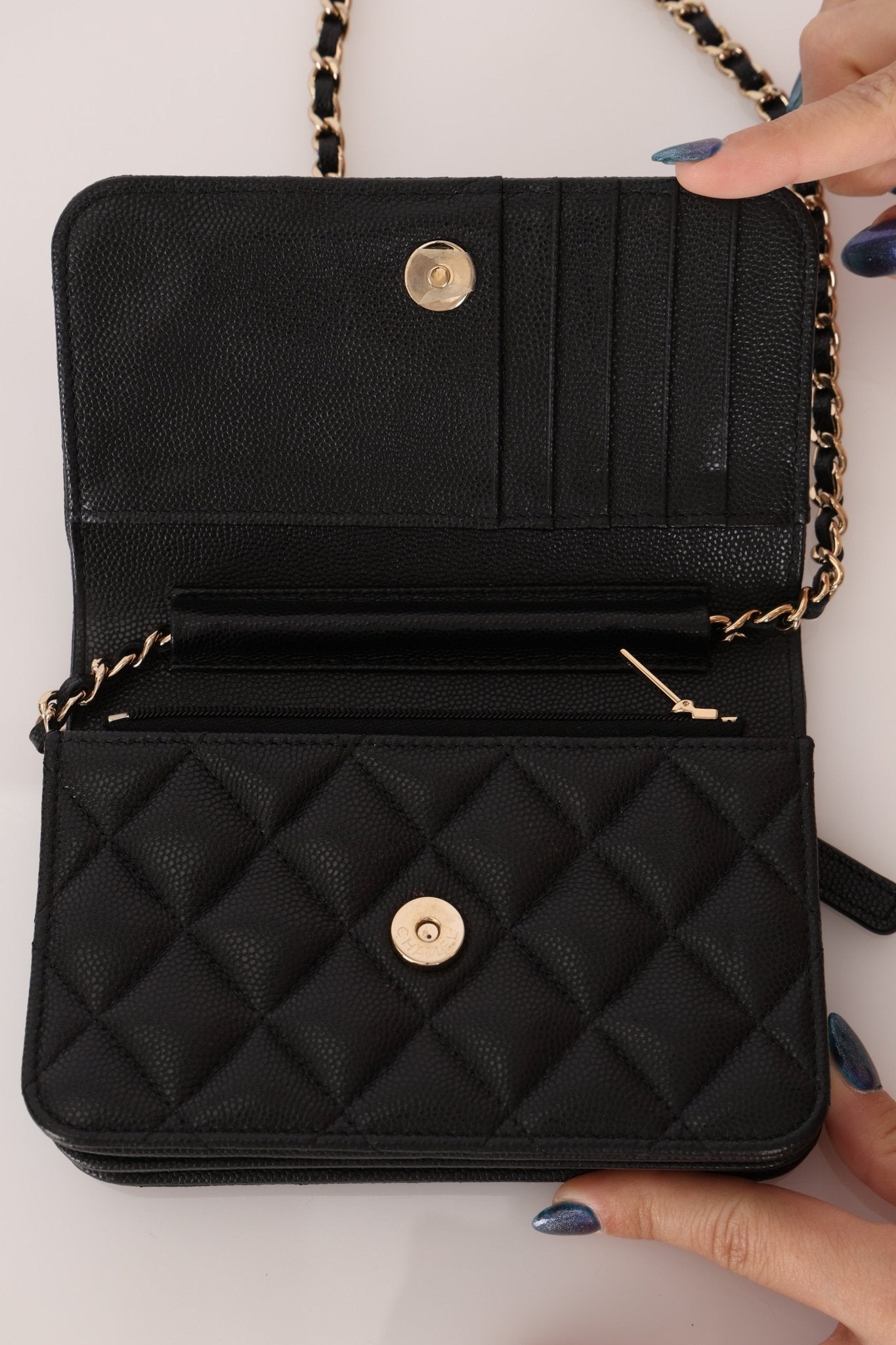 Chanel 2021 Caviar Mini Wallet on Chain - FashioNica