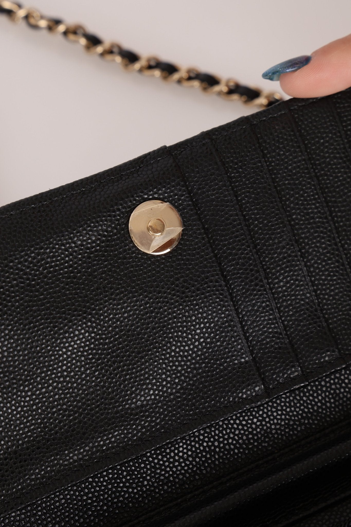 Chanel 2021 Caviar Mini Wallet on Chain - FashioNica